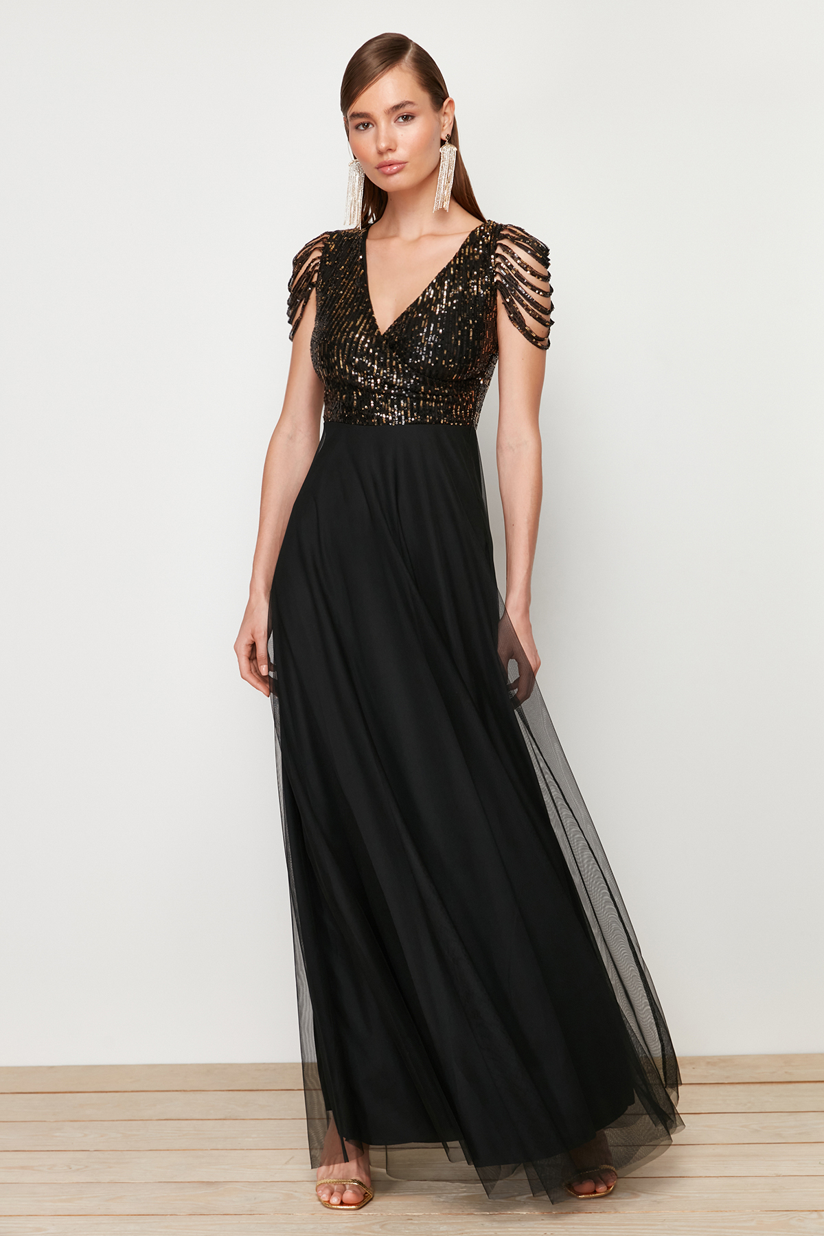 Trendyol Black Tulle Sequined Long Elegant Evening Dress