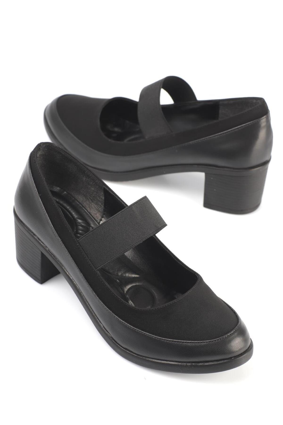 Capone Outfitters Чорні жіночі туфлі на товстому каблуці Capone