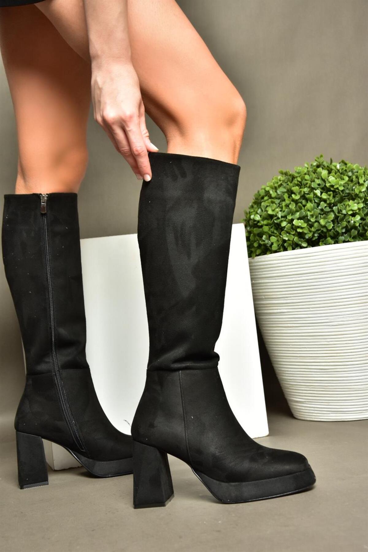 Levně Fox Shoes R282230102 Black Suede Platform Women's Thick Heeled Boots