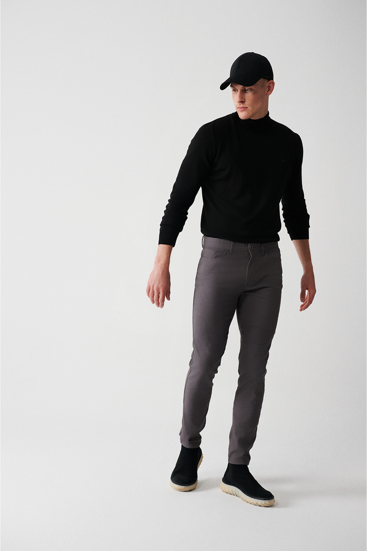 Levně Avva Men's Anthracite Dobby Flexible 5-Pocket Slim Fit Slim Fit Canvas Trousers