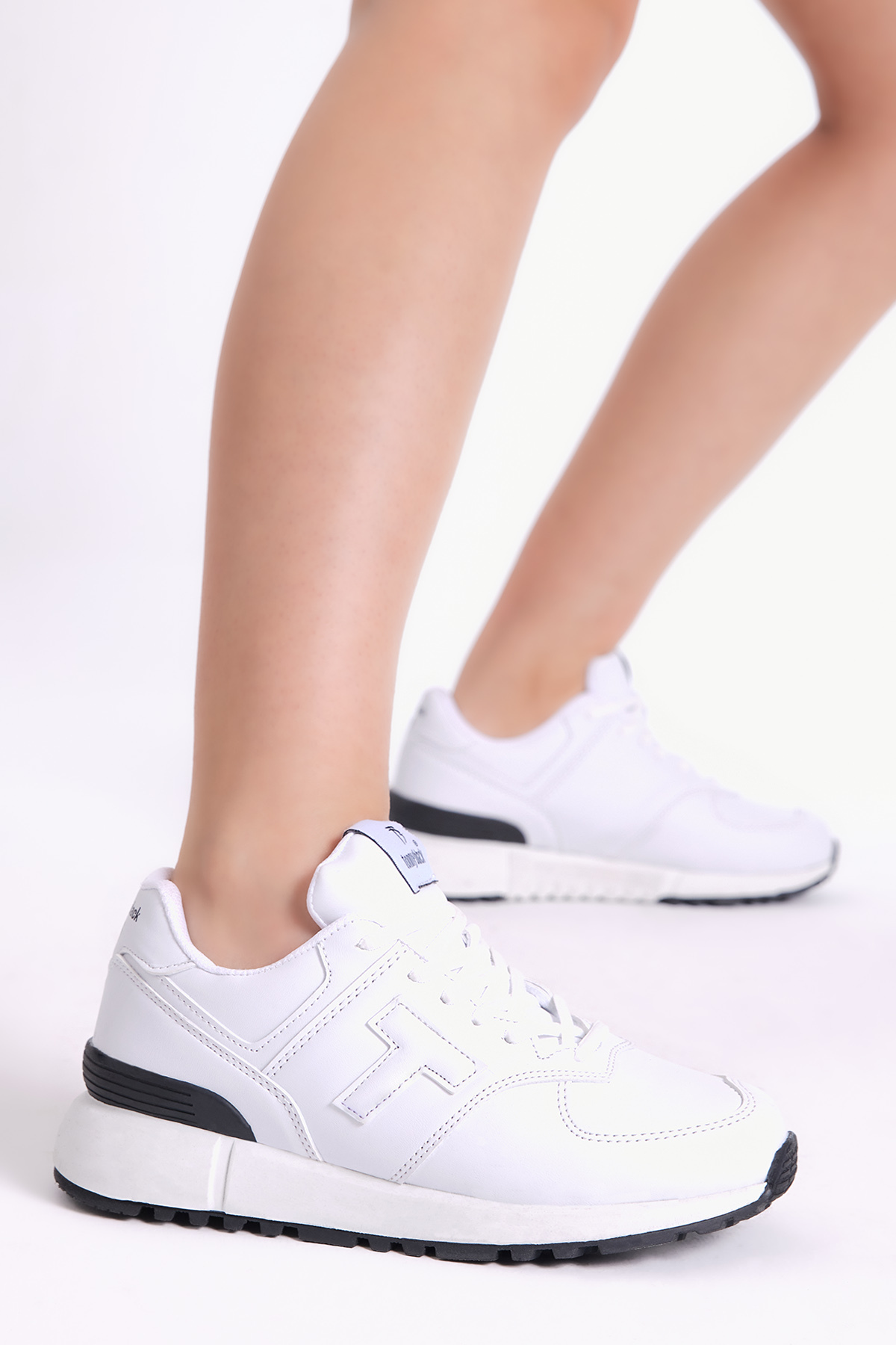 Tonny Black Unisex White Non-Slip Eva Sole Lace-up Sneaker
