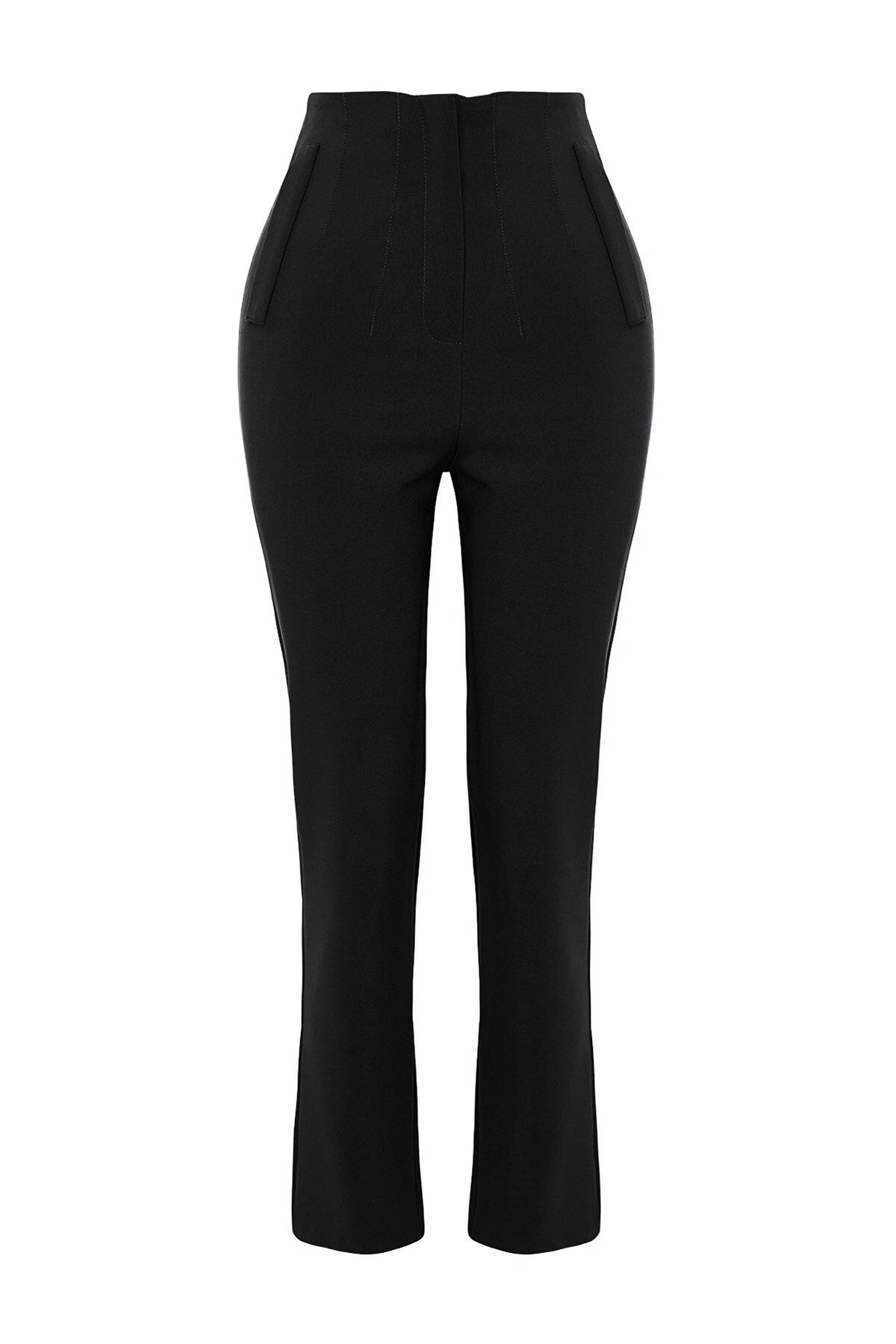Pantaloni dama, Trendyol