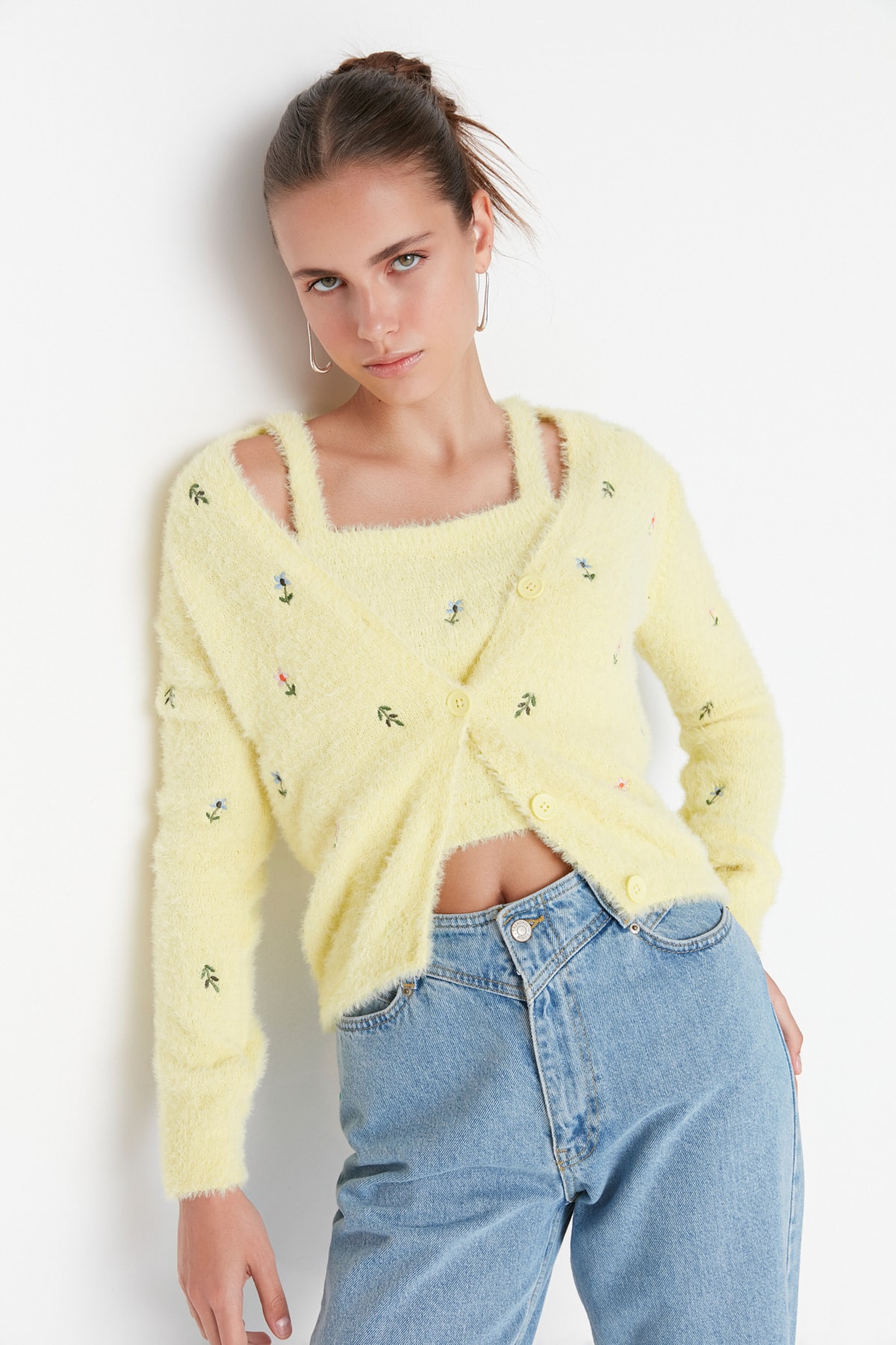 Trendyol Yellow Feathered/Beard Rope Blouse, Cardigan-Knitwear Suit