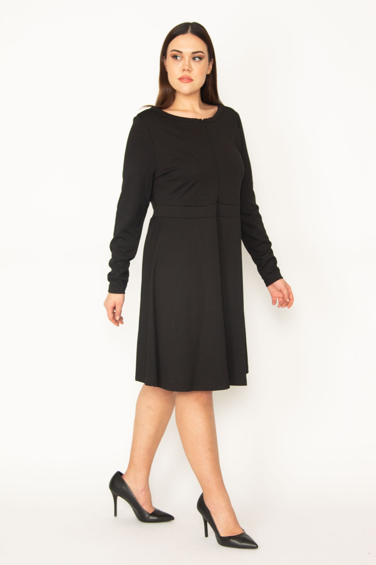 Şans Women's Plus Size Black Front Zippered Waistband Dress