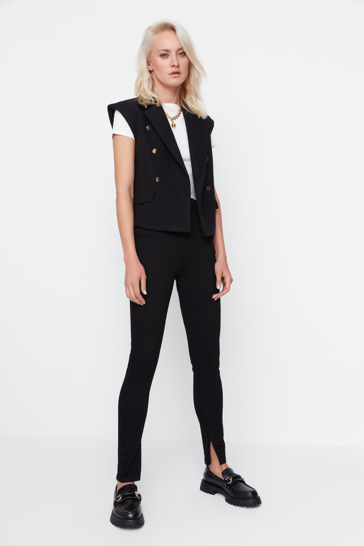 Blugi dama, Trendyol Slit