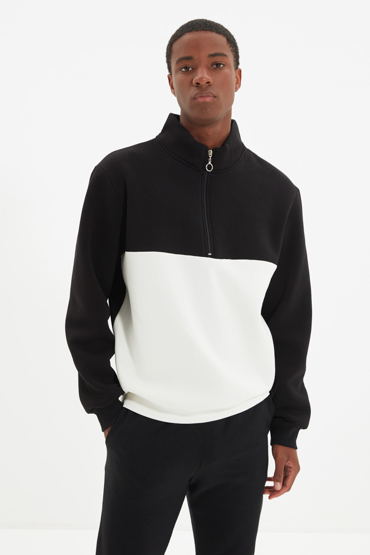 Trendyol Men's Black Regular/Real Fit Color Block Zipper Fleece Inner Cotton Sweatshirt