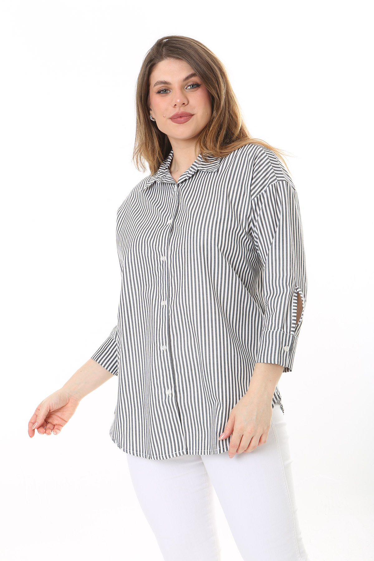 Şans Women's Plus Size Bone Front Buttoned Cuff Striped Shirt