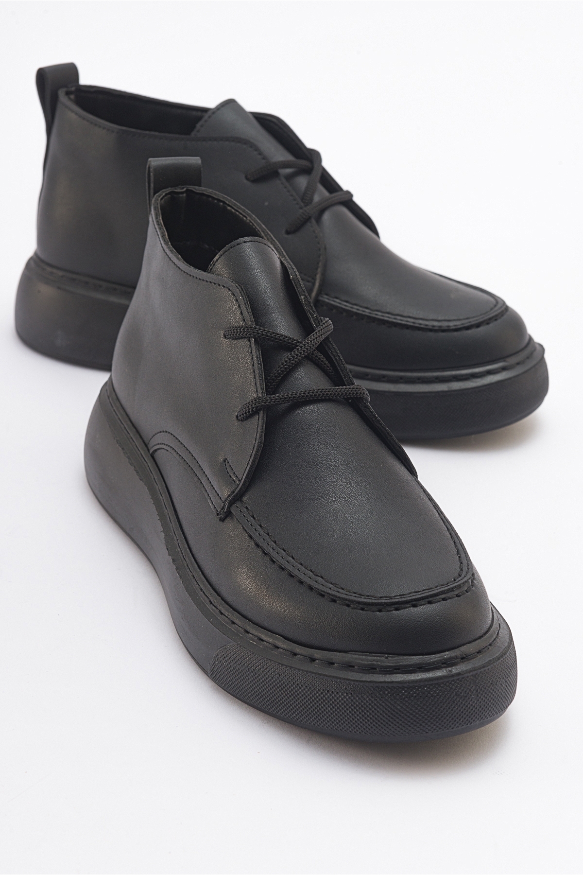 LuviShoes VALVE Black Skin Women's Boots