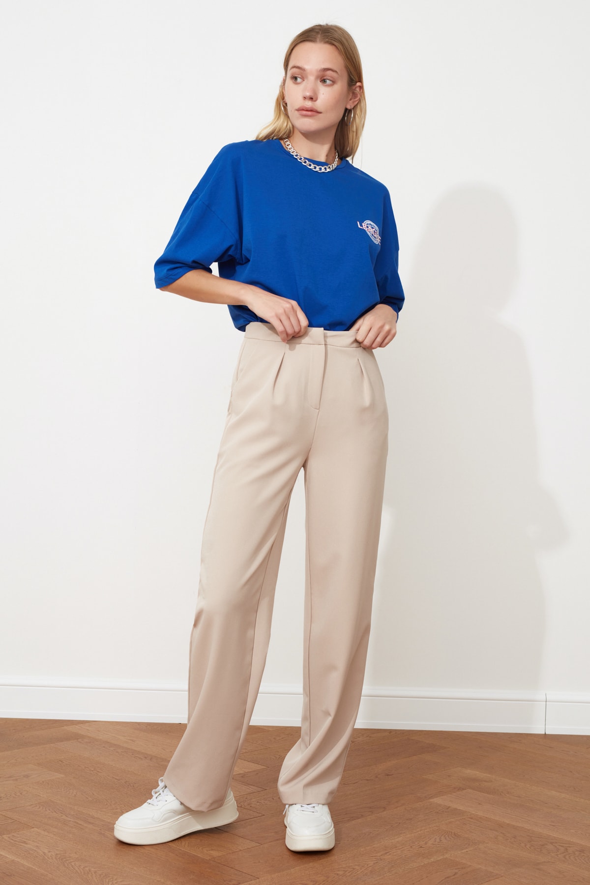 Pantaloni dama Trendyol Flat Cut