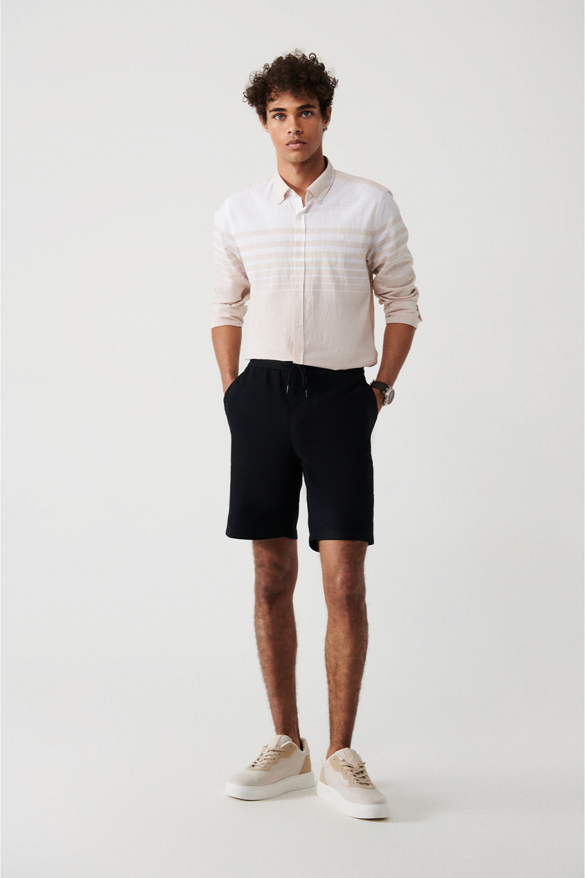 Avva Men's Black 100% Cotton Side Pocket Elastic Waist Linen Textured Relaxed Fit Comfortable Cut Shorts