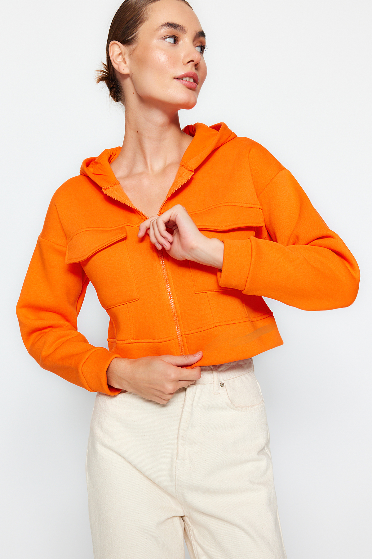 Levně Trendyol Orange Relaxed Fit Crop Pocket Detail Hooded Thick Fleece Knitted Sweatshirt