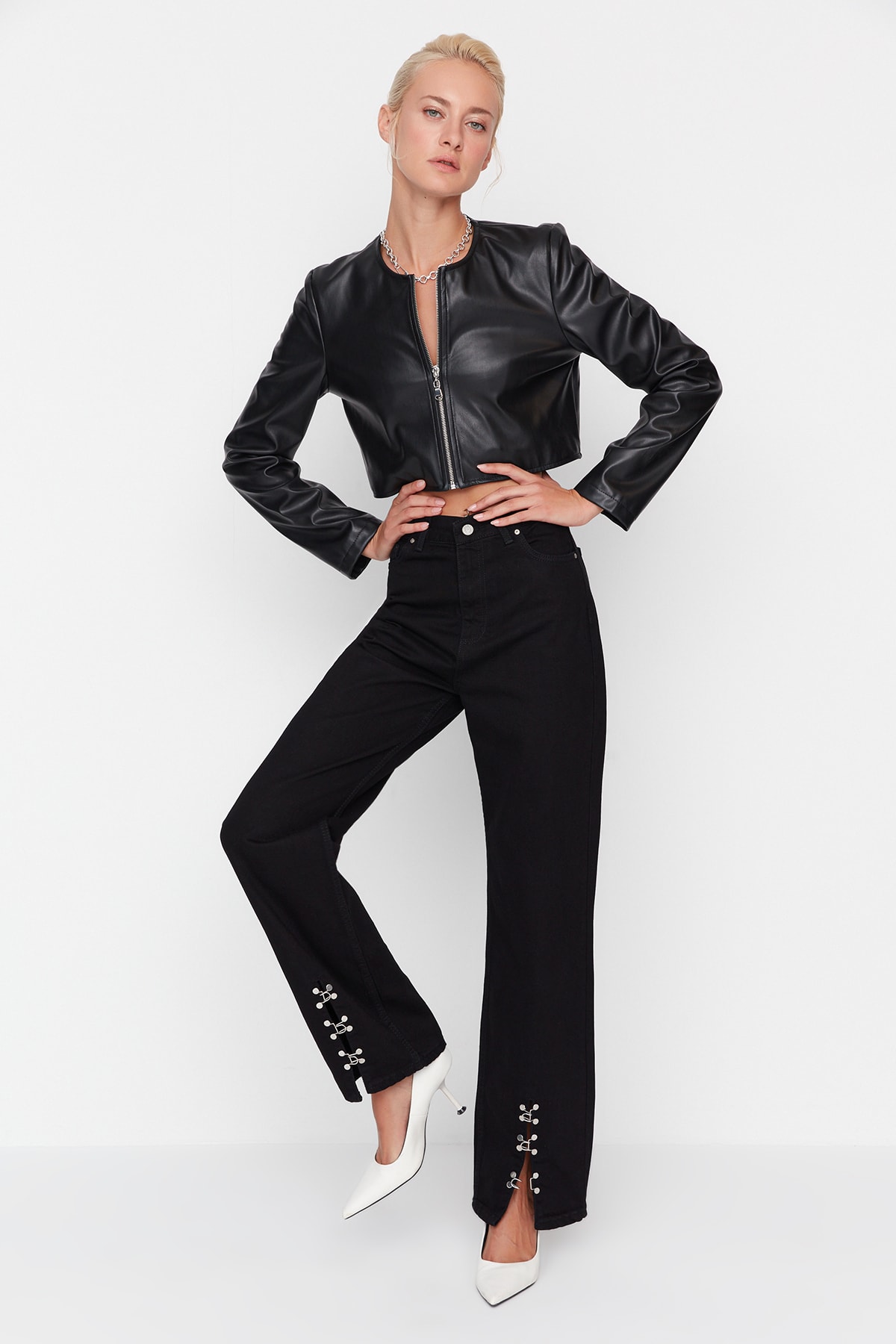 Trendyol Black Legs with Accessory Detail High Waist Wide Leg Jeans