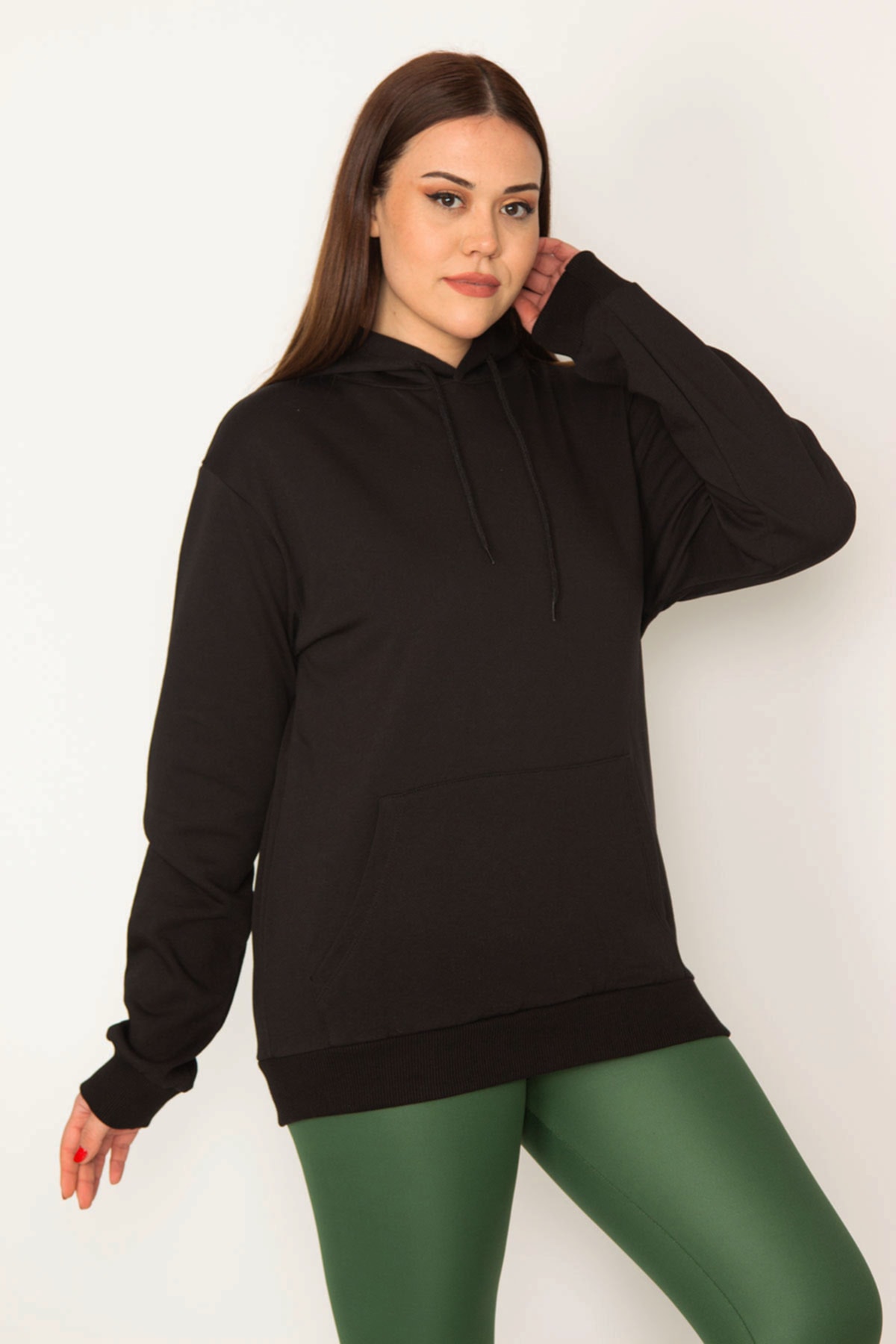 Şans Women's Plus Size Black Rayon 3 Threads Kangaroo Pocket Hooded Sweatshirt