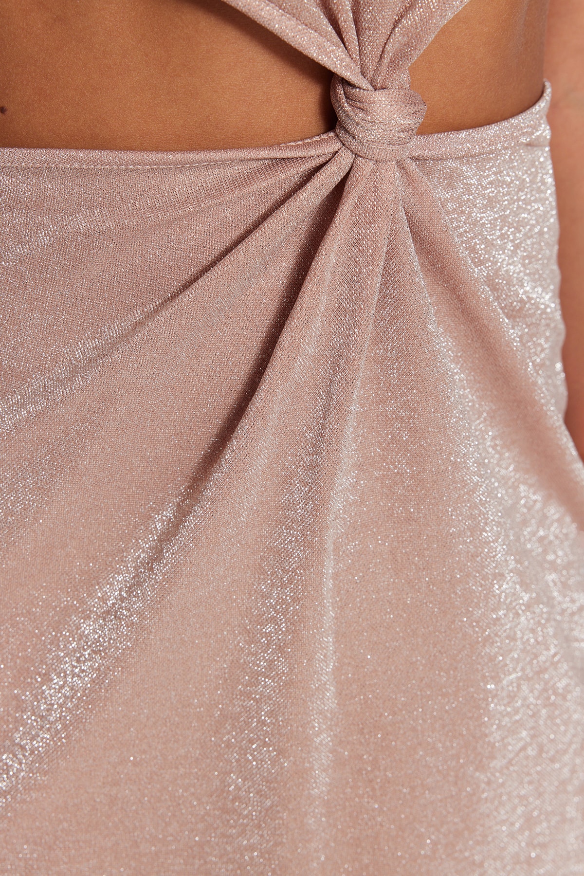 Rochie de plajă Trendyol roz montată Maxi tricotată decupată / fereastră