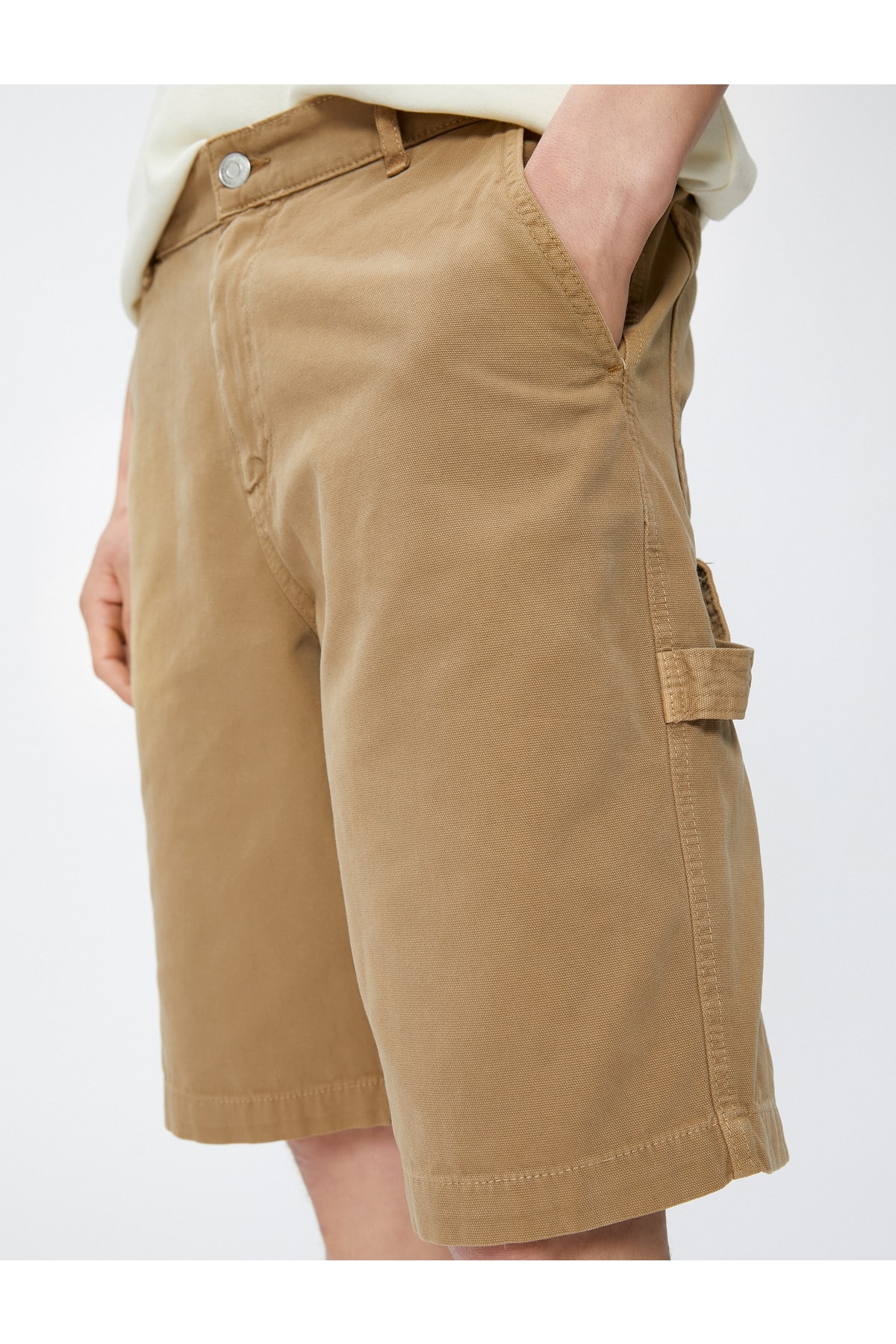 Levně Koton Cargo Shorts with Pocket Detailed Buttons Cotton