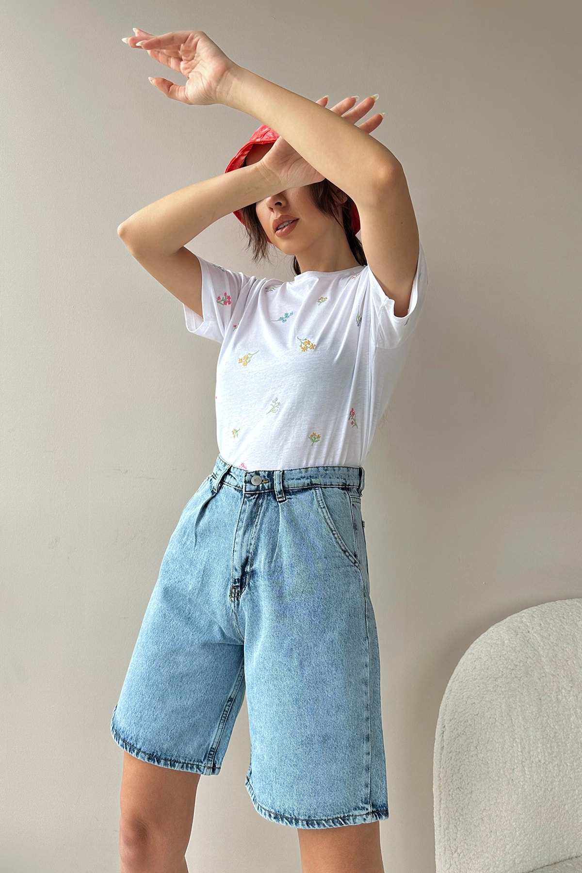 Trend Alaçatı Stili Women&#039;s Light Blue High Waist Wide Leg Bermuda Denim Shorts