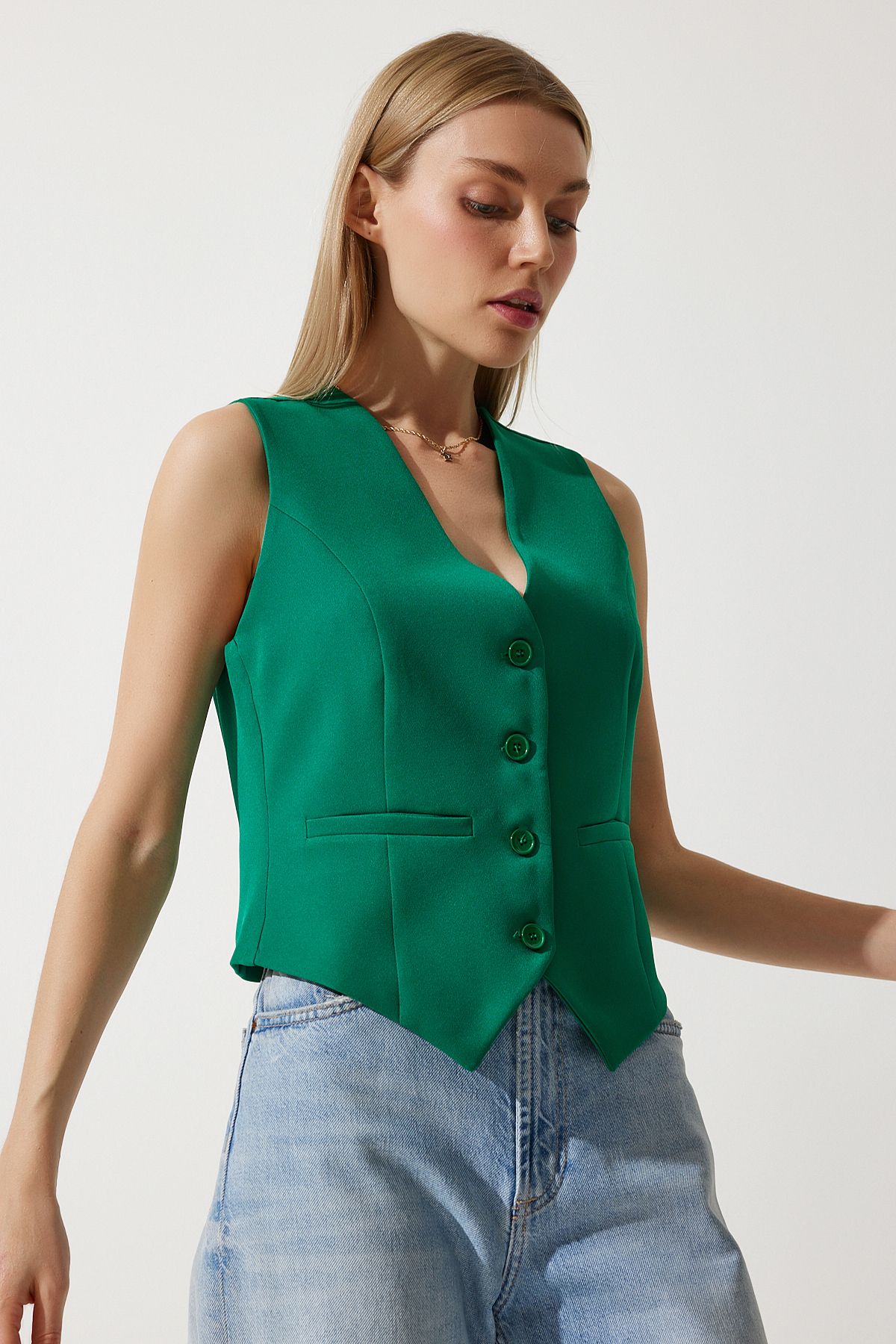 Happiness İstanbul Women's Green Fitted Short Woven Vest