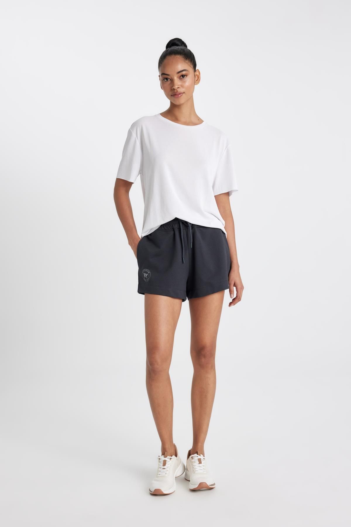 DeFactoFit Short Leg Shorts