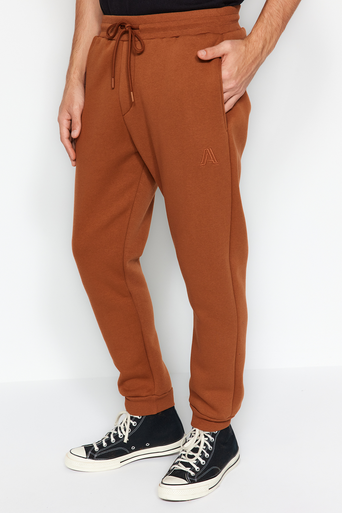 Trendyol Men's Brown Men's Regular/Normal Fit Fleece Inner Letter Embroidered Sweatpants