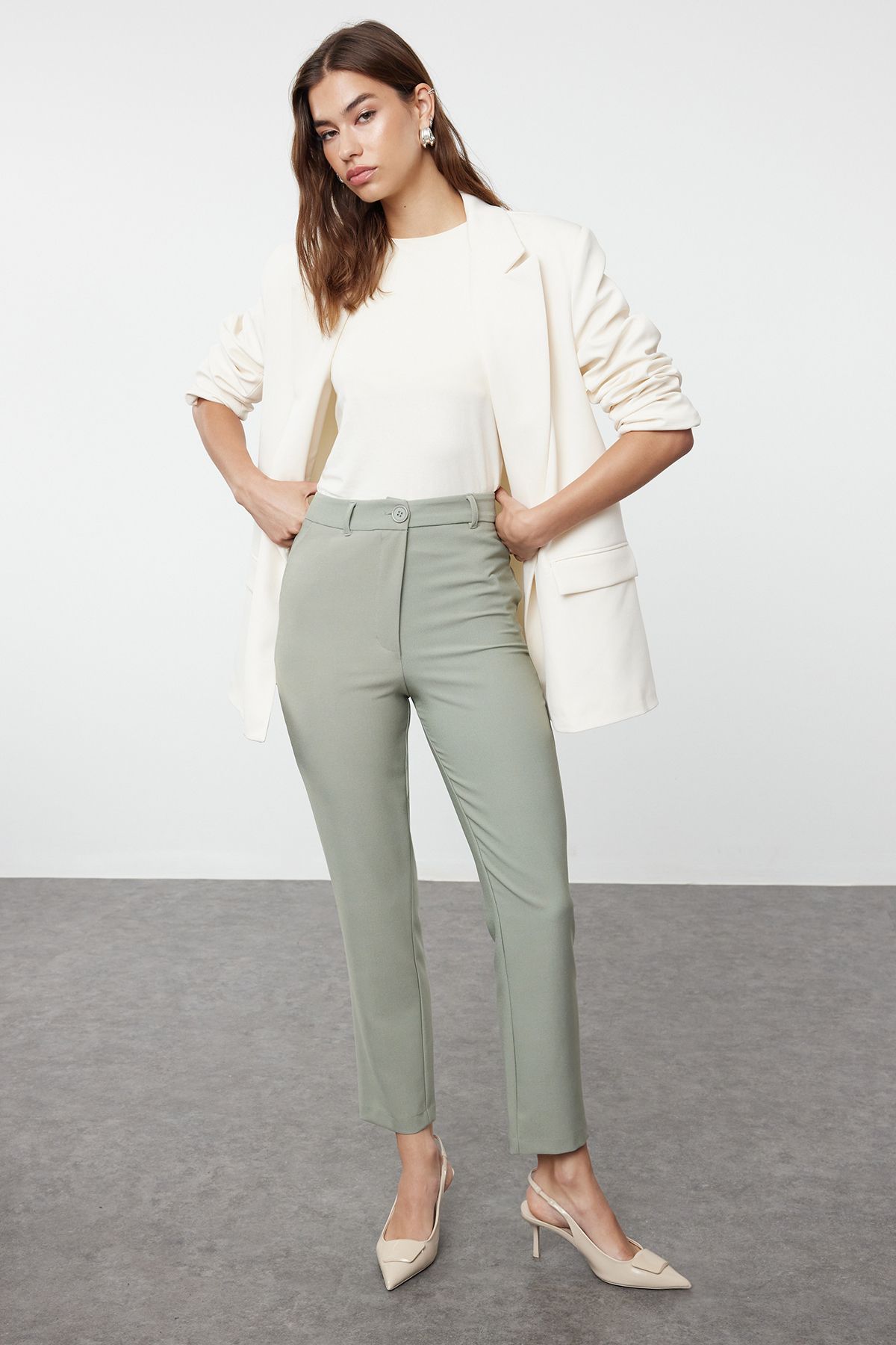 Women's pants Trendyol Cigarette