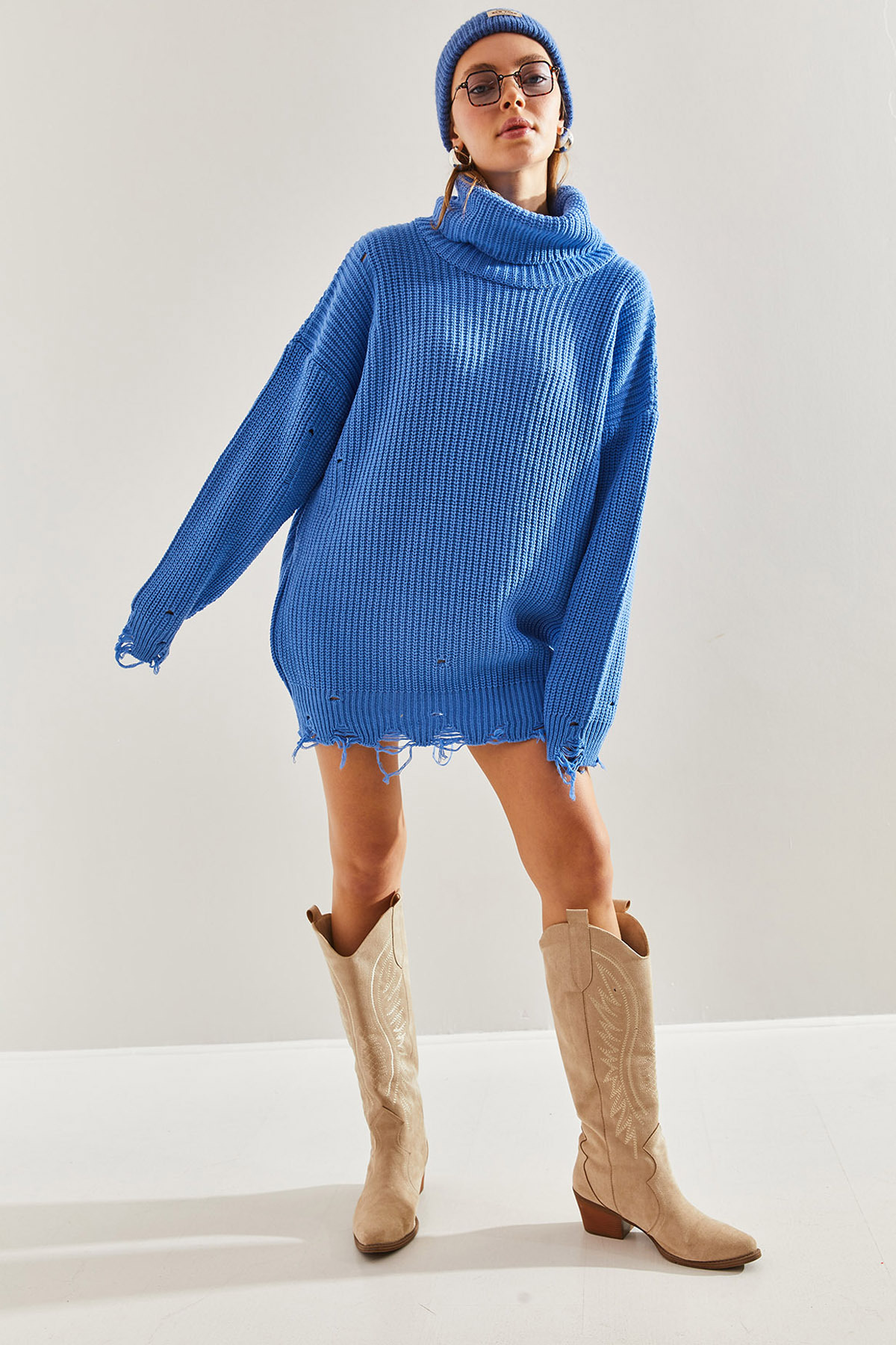 Bianco Lucci Women's Ripped Patterned Turtleneck Knitwear Sweater