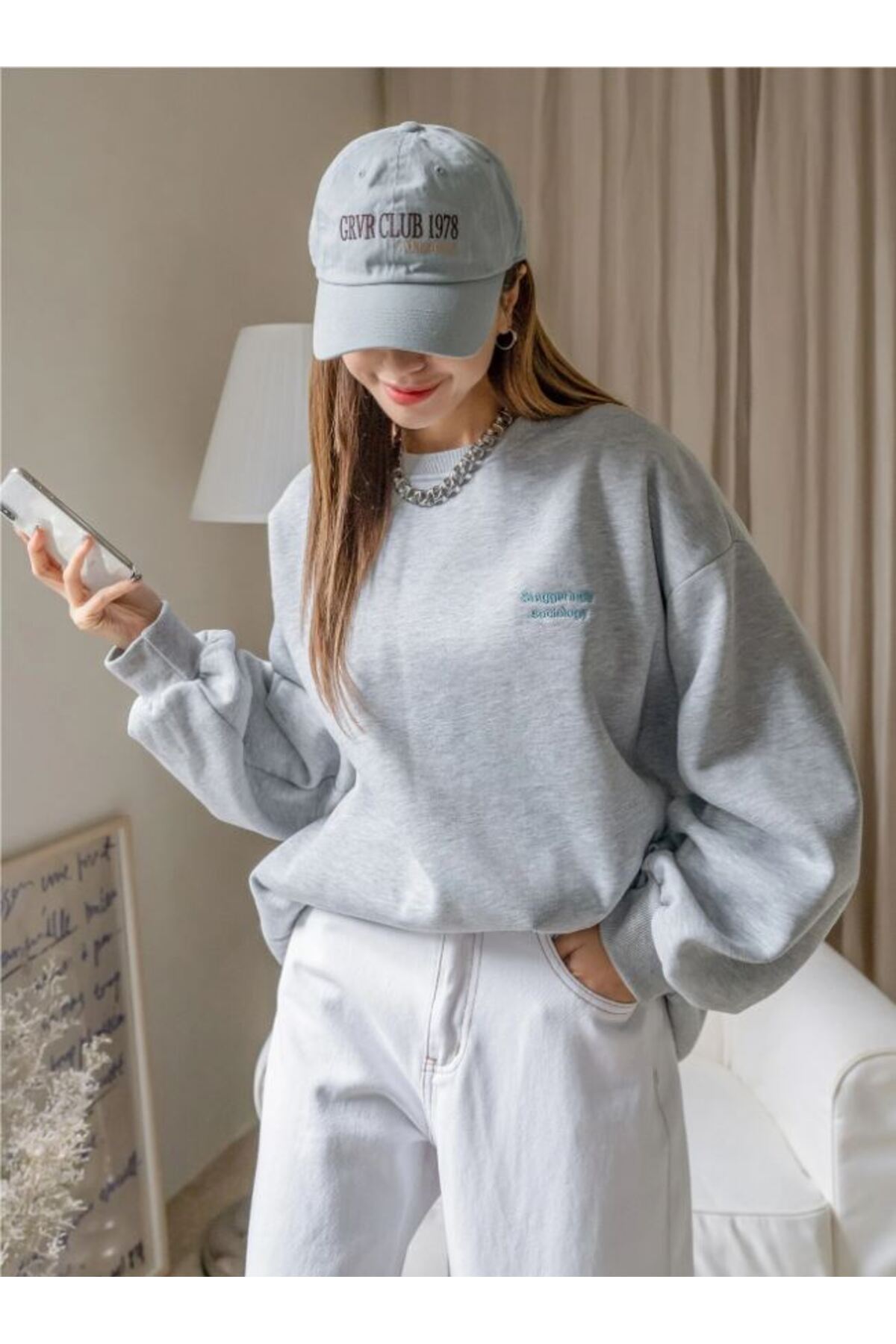 Know Women's Gray Staggertly Printed Crew Neck Sweatshirt
