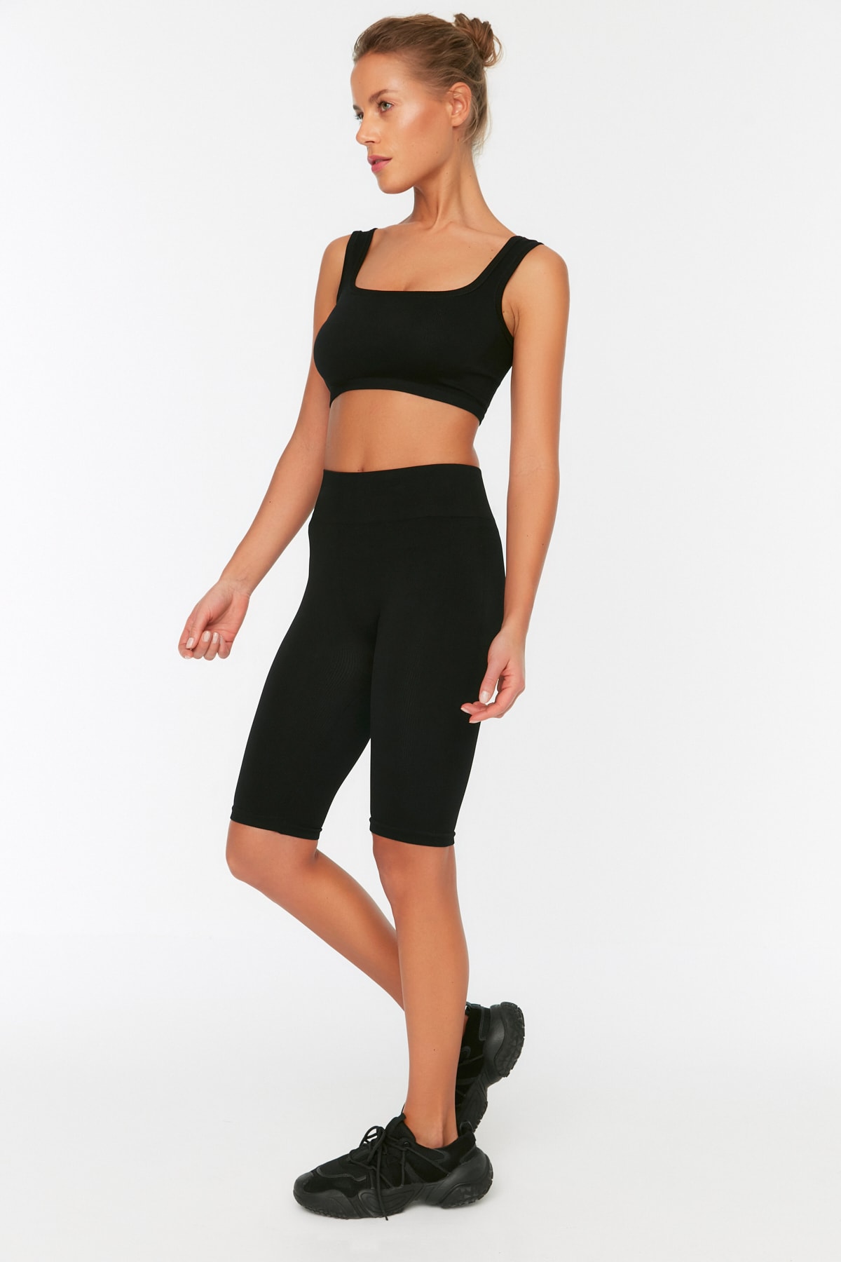 Women's shorts Trendyol