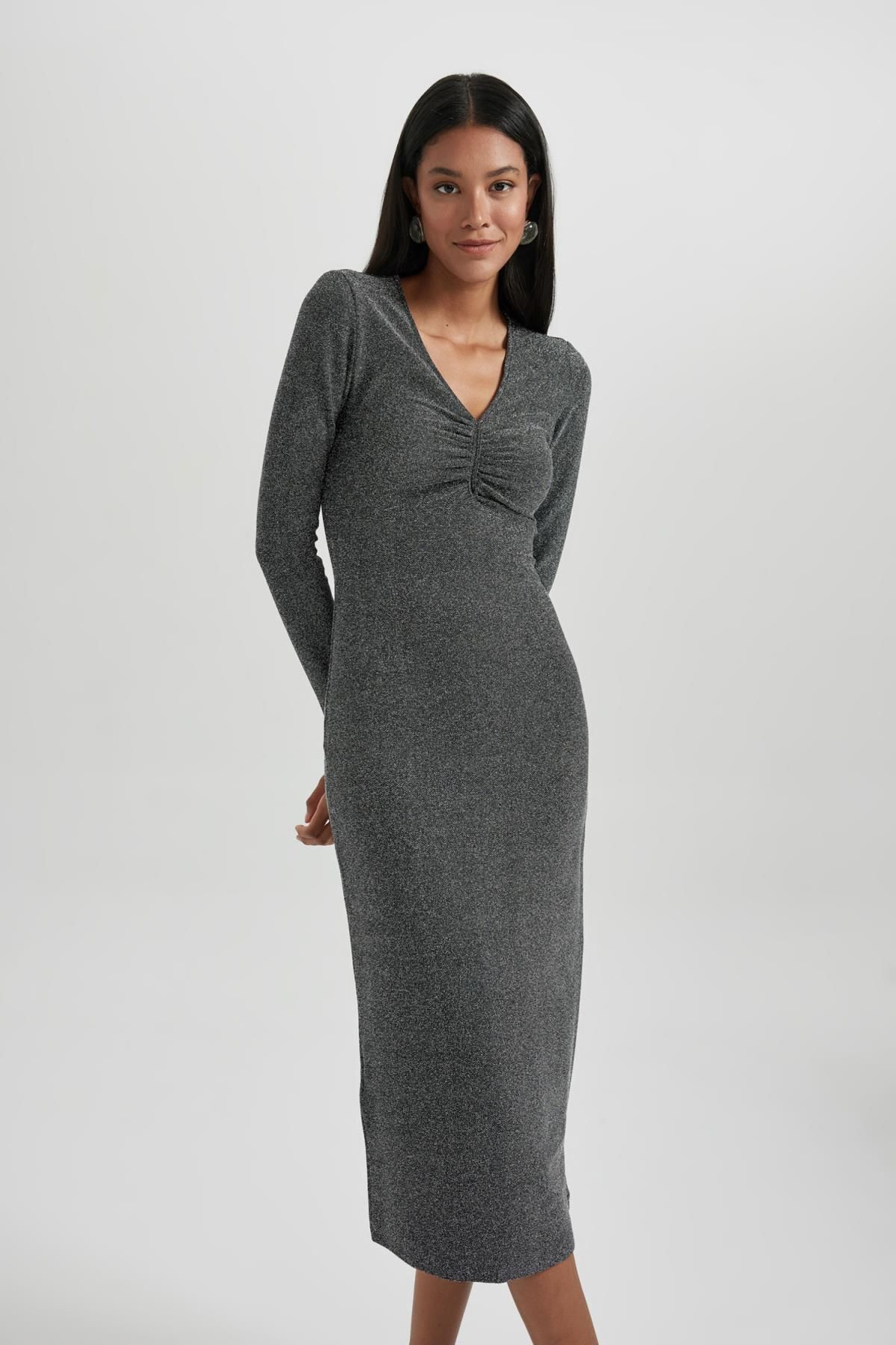DEFACTO Bodycon Basic Plain Bodycon V Neck Sequined Fabric Midi Long Sleeve Dress