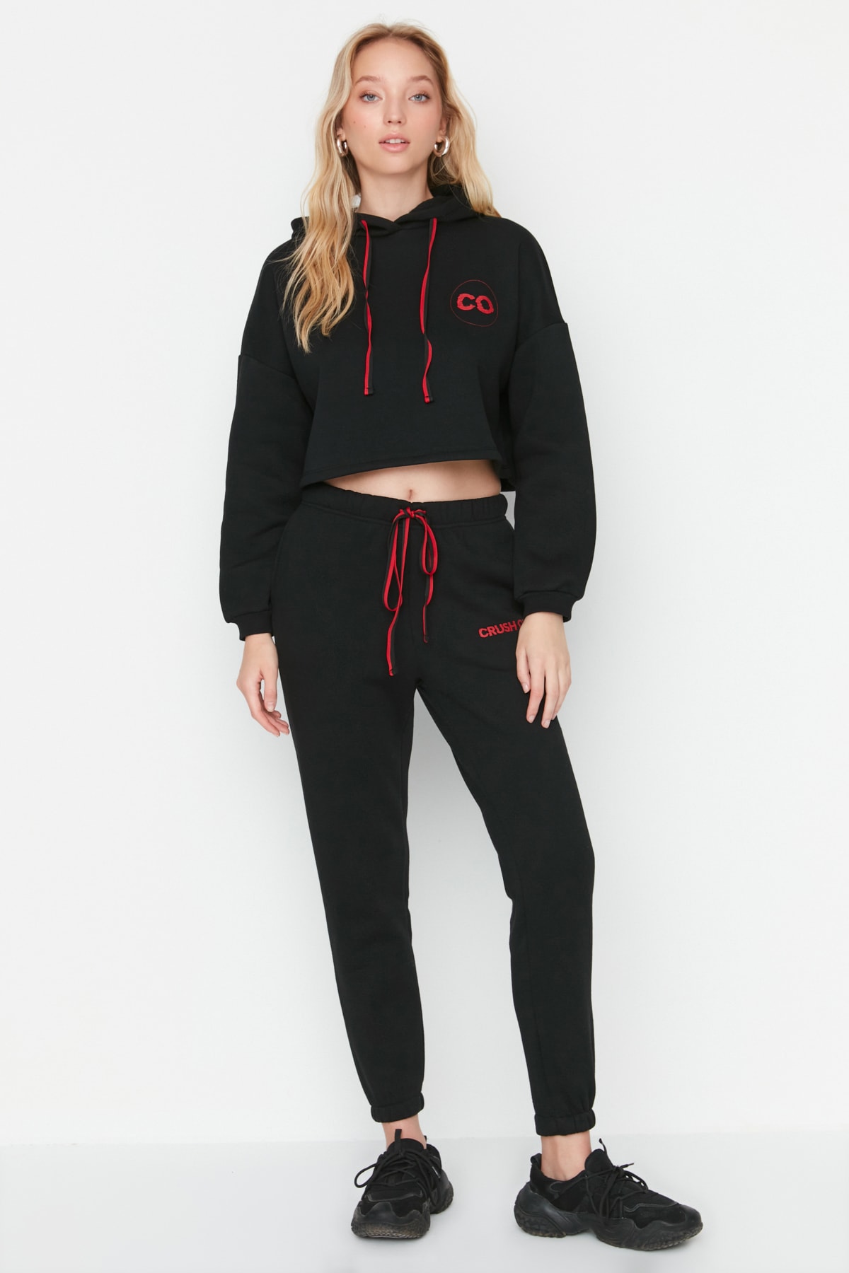 Trendyol Sweatpants - Black - Loose jogger
