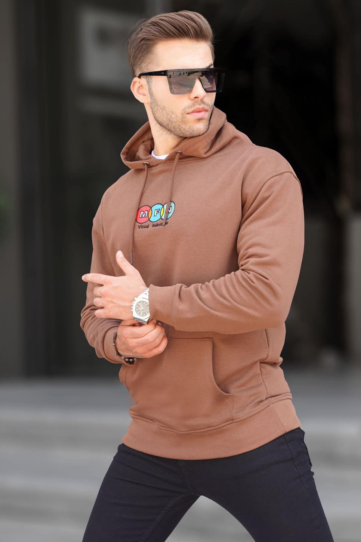 Levně Madmext Brown Hooded Embroidered Men's Sweatshirt 6145