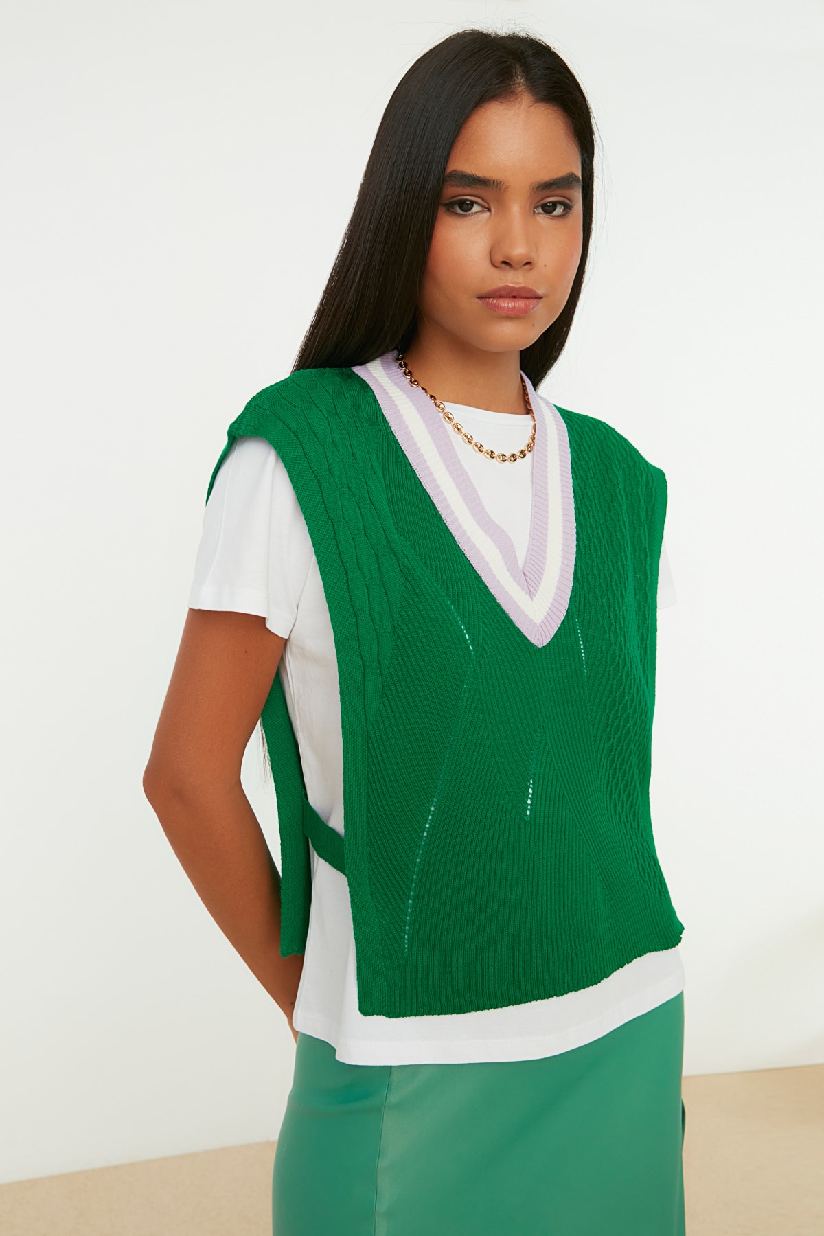 Trendyol Green Knit Detailed Knitwear Sweater