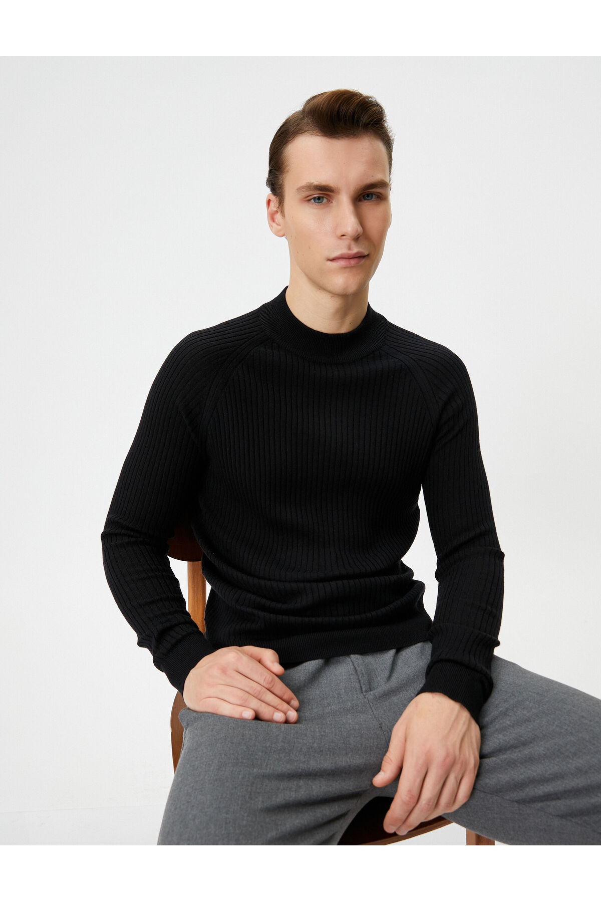 Levně Koton Slim Fit Sweater Knitwear High Neck Raglan Sleeve Textured