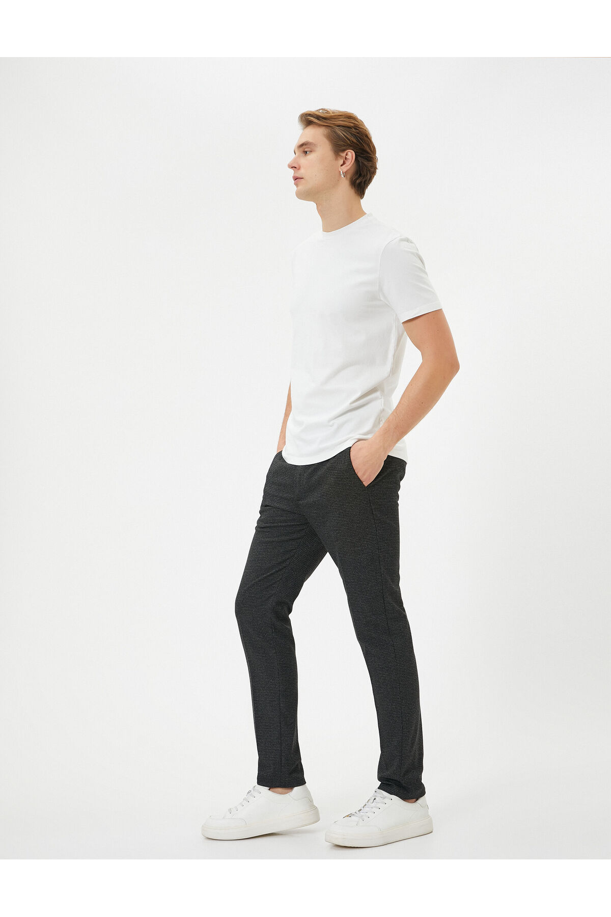 Levně Koton Fabric Trousers Patterned Slim Fit Buttoned Pocket Detailed