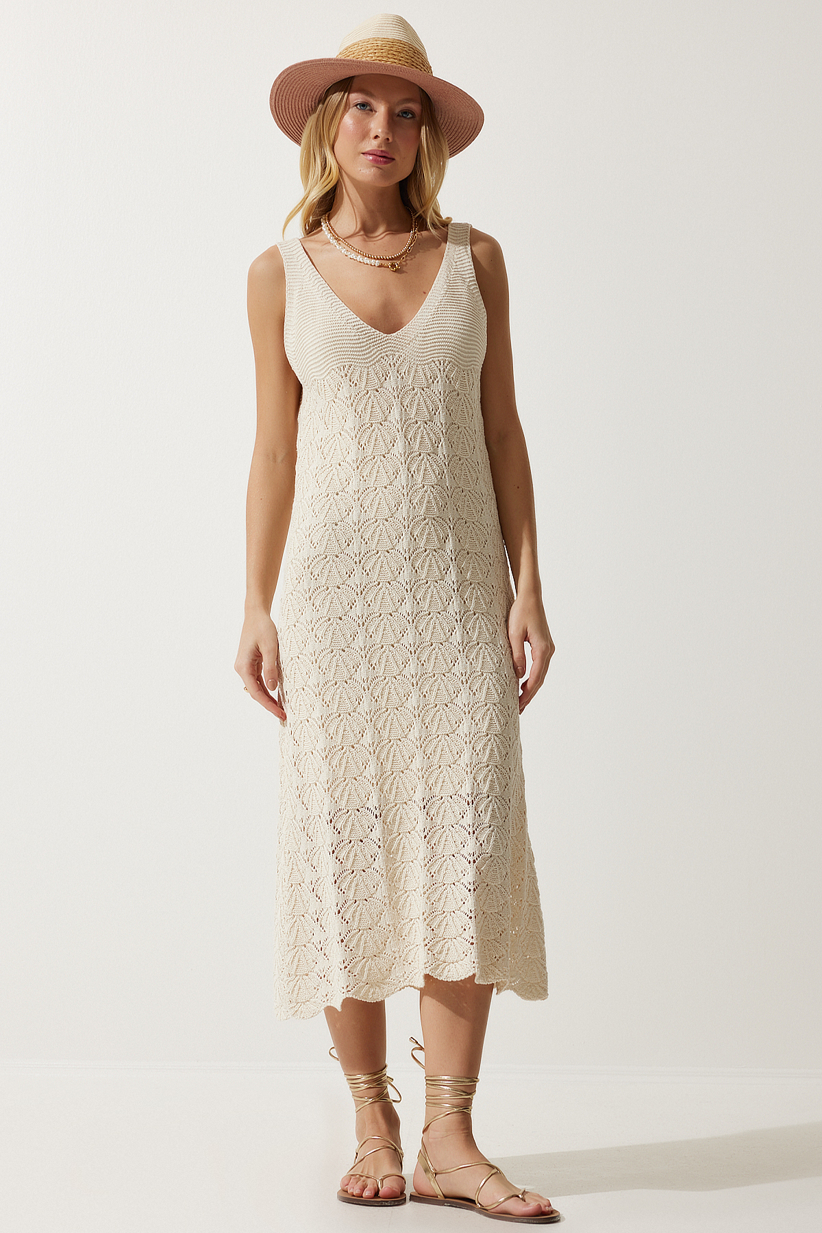 Happiness İstanbul Women's Cream Strappy Summer Knitwear Dress