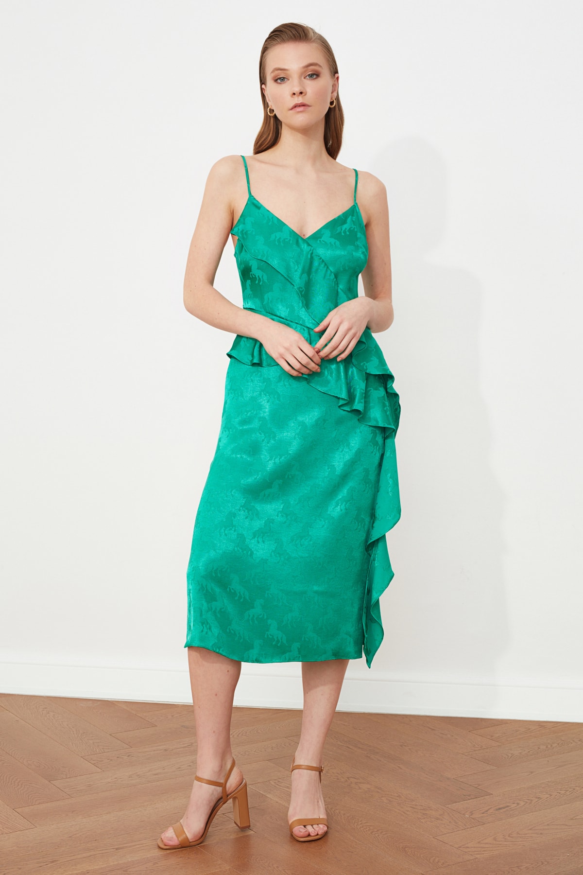 Trendyol Emerald Green Collar Detailed Dress