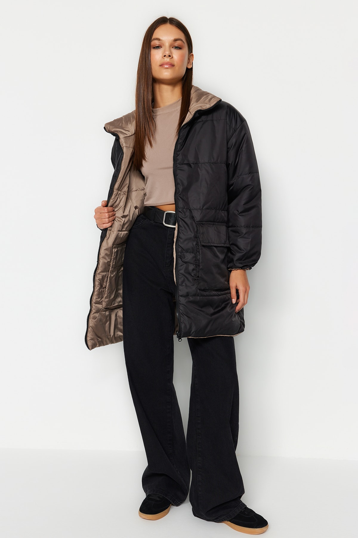Levně Trendyol Black-Mink Oversize oboustranně nositelný prošívaný nafukovací kabát