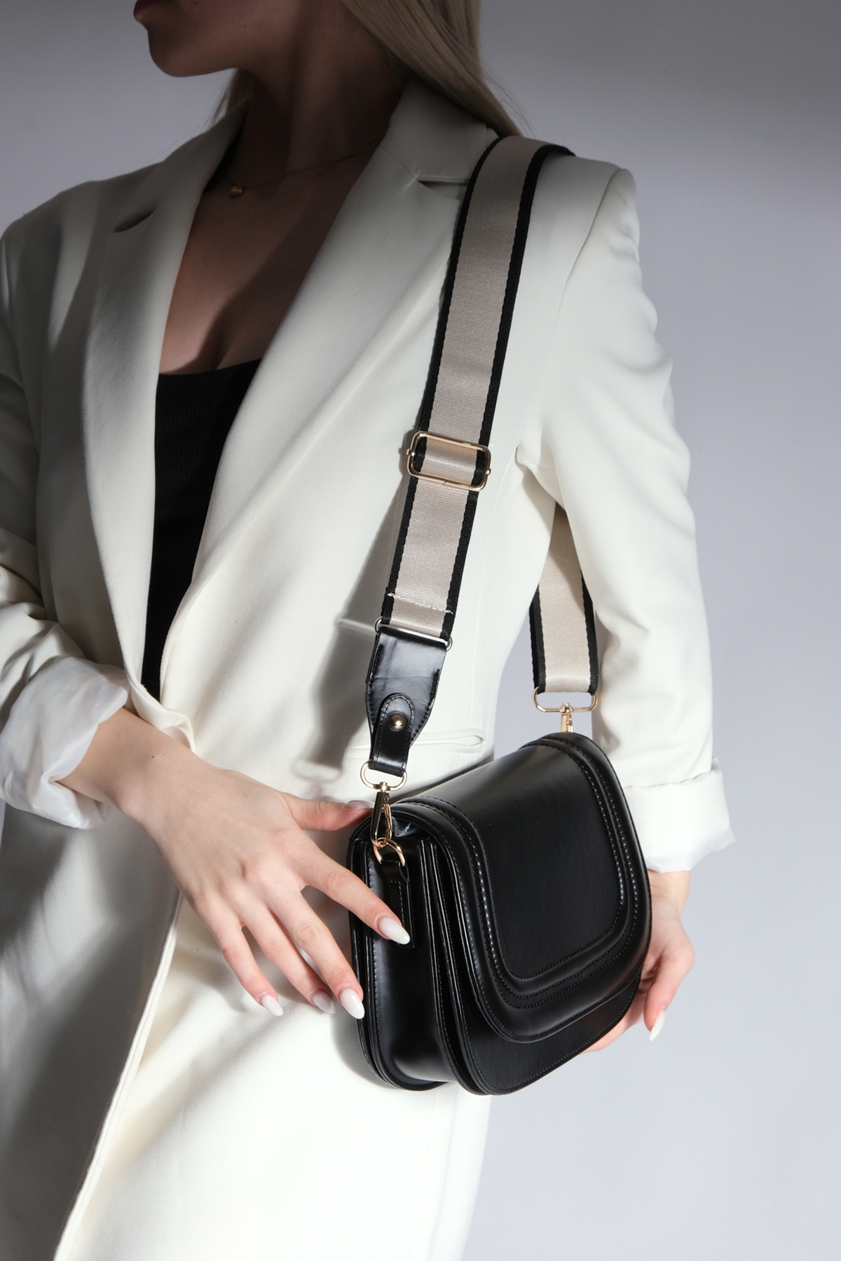 Levně Marjin Women's Adjustable Strap Shoulder Bag Toplez Black