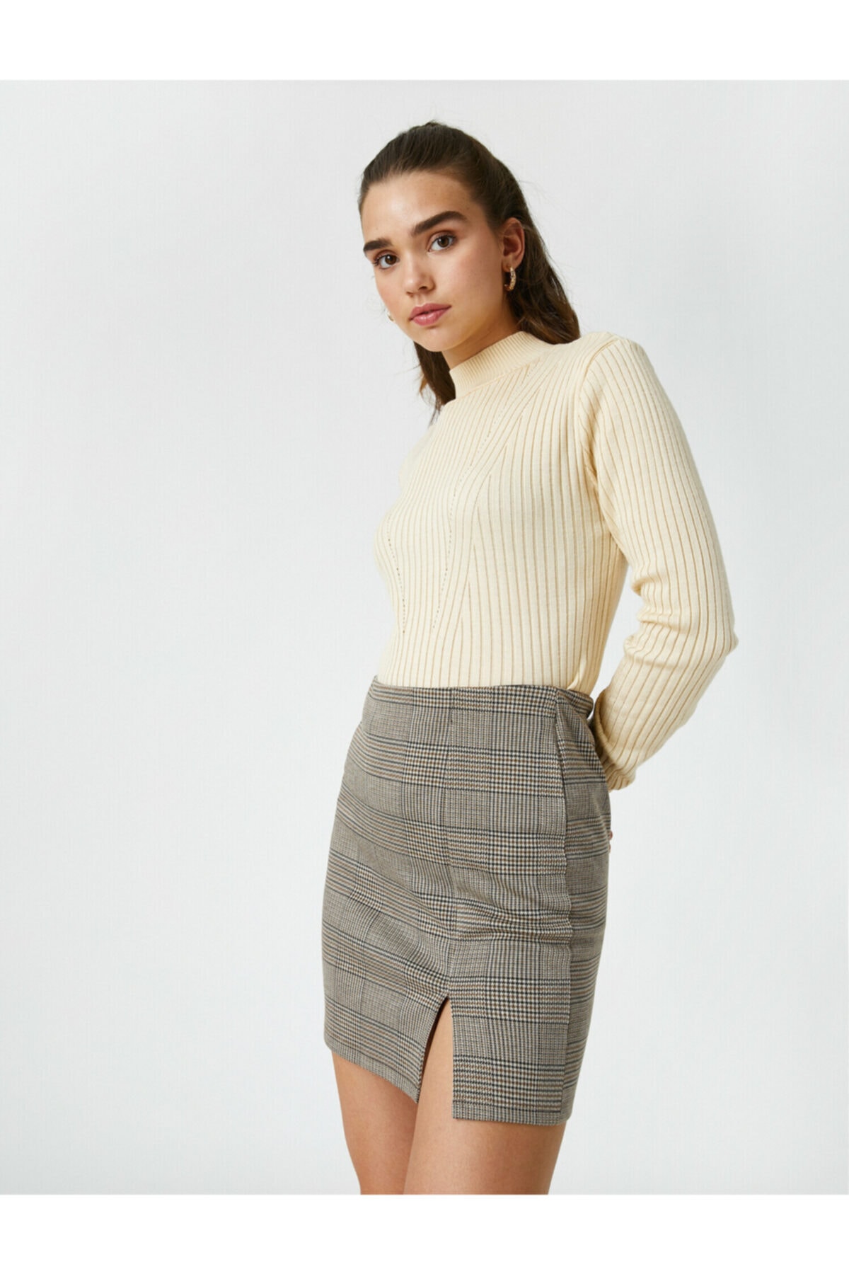 Levně Koton Checkered Mini Skirt With Slits