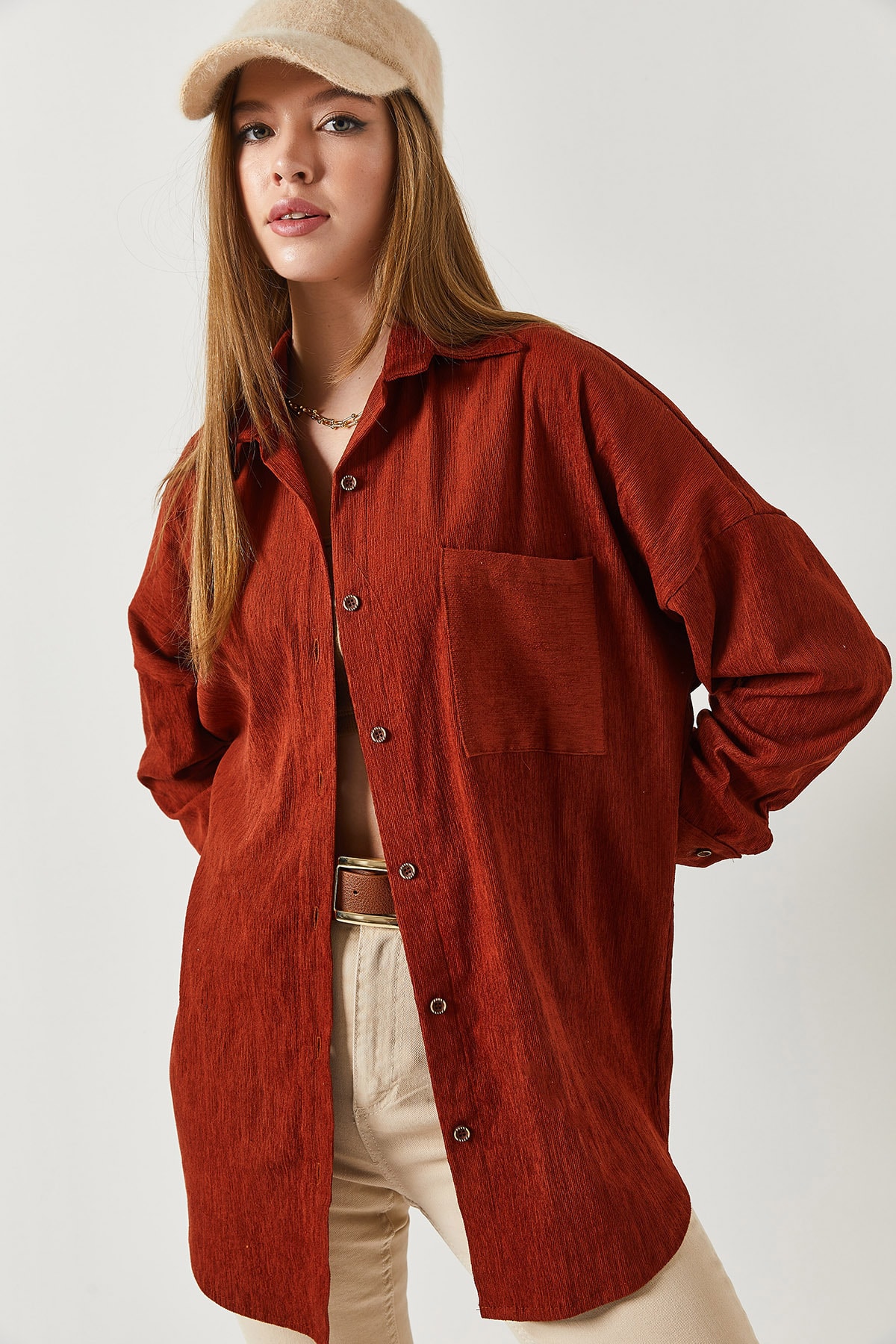 Armonika Women's Tile Pocket Oversize Velvet Long Basic Shirt