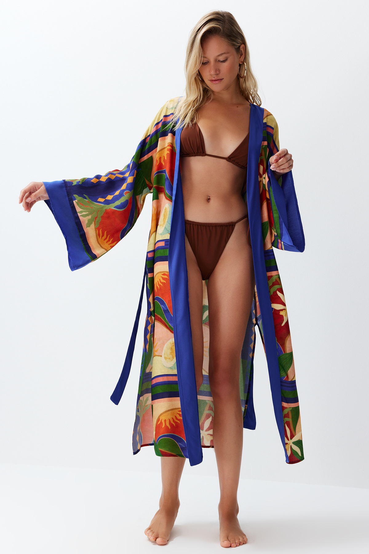 Levně Trendyol Abstract Patterned Belted Maxi Woven Kimono & Kaftan