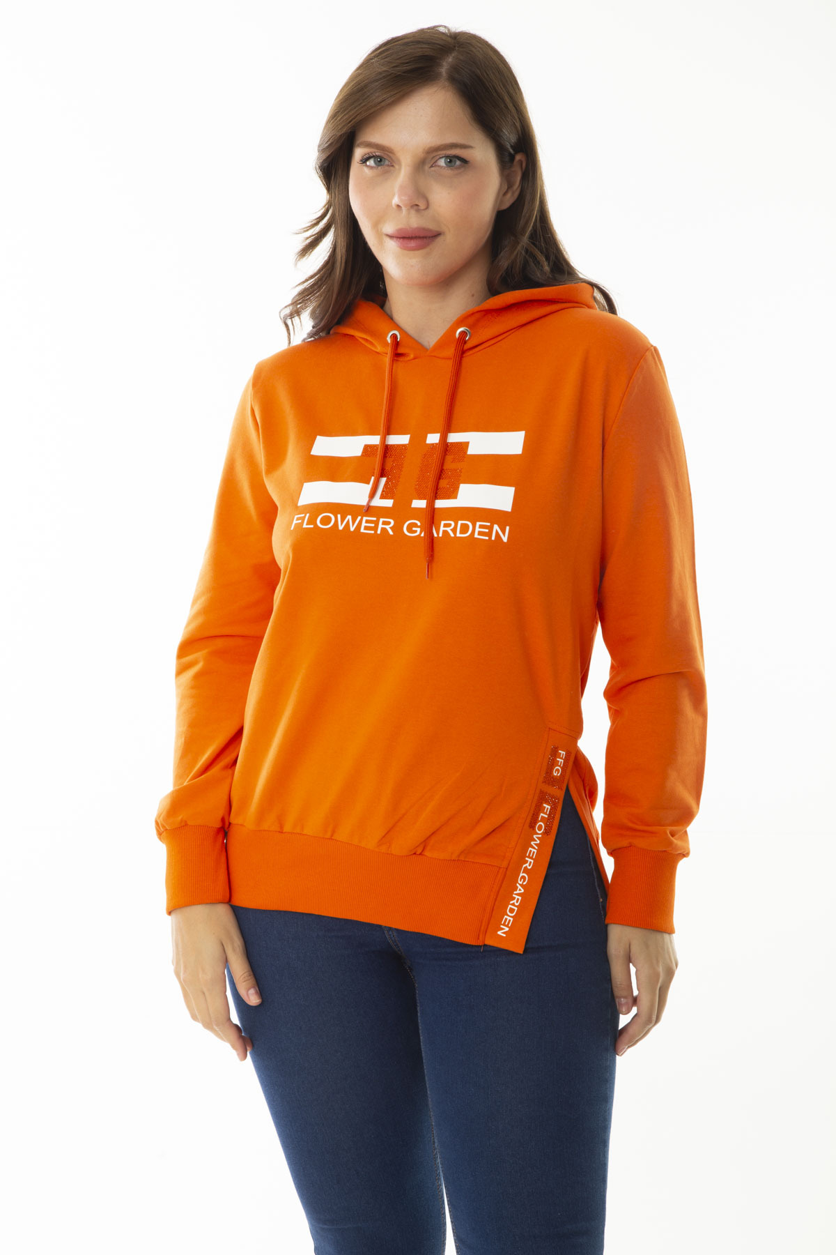 Levně Şans Women's Plus Size Orange Stones And Print Detailed Hooded Sweatshirt with Side Slits