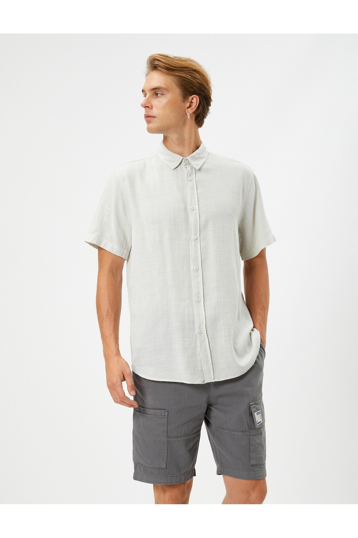 Levně Koton Summer Shirt with Short Sleeves Turndown Collar Buttoned Cotton