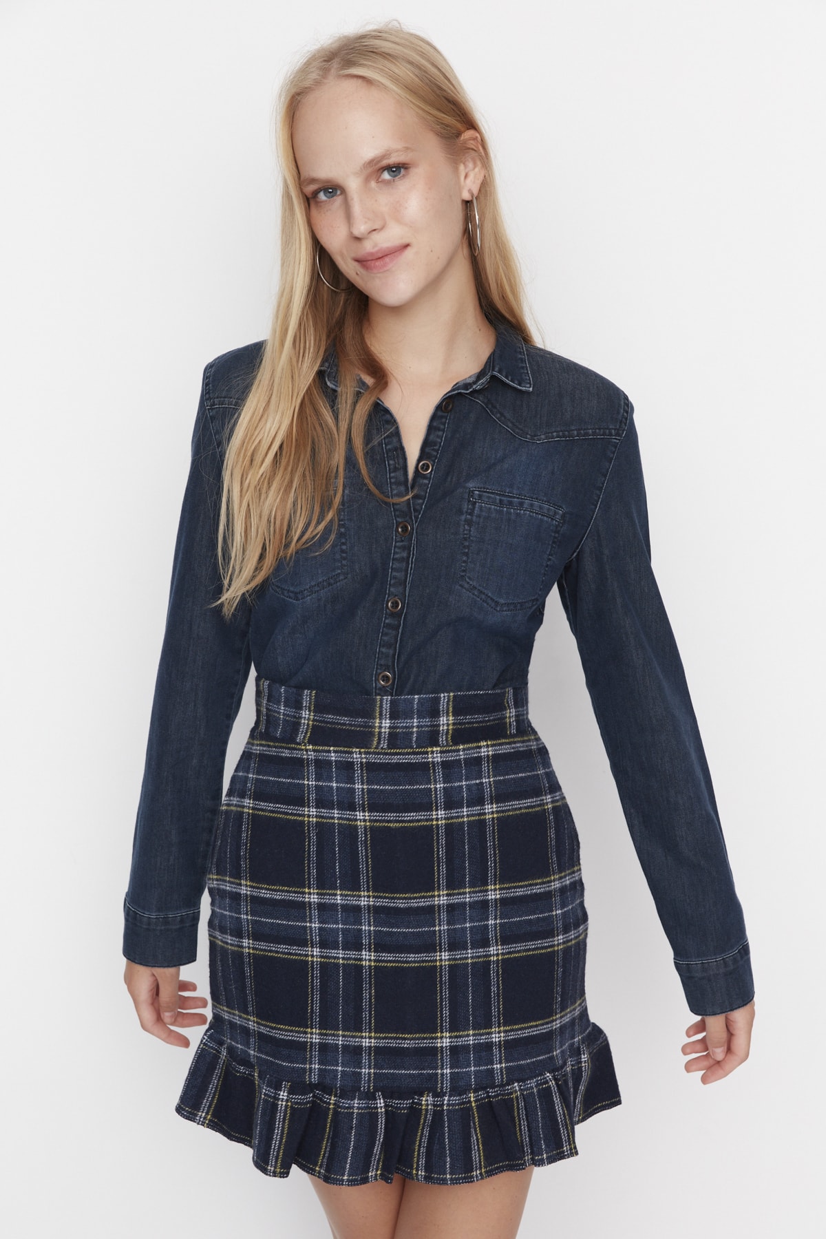 Trendyol Blue Checked Patterned Mini Woven Mini Skirt With Ruffles