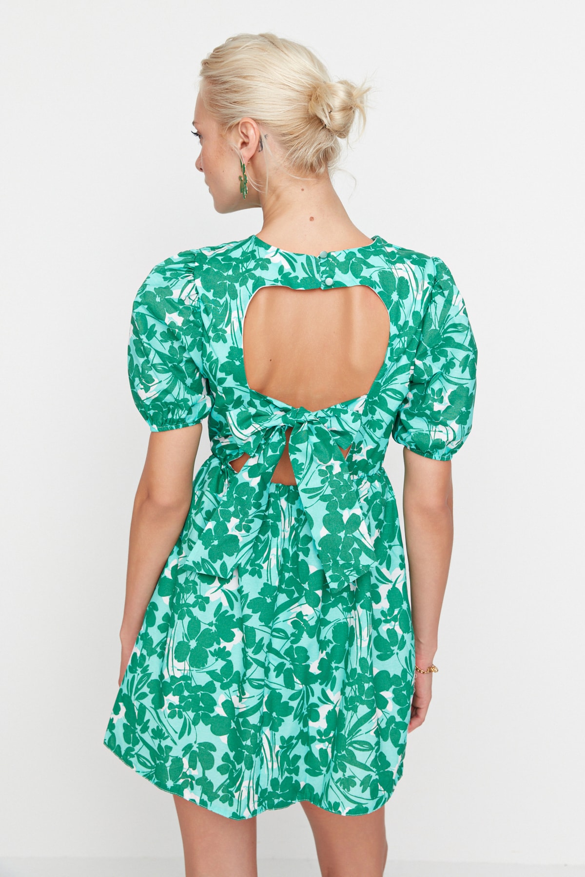 Trendyol Green țesut floral spate detaliu mini rochie țesută