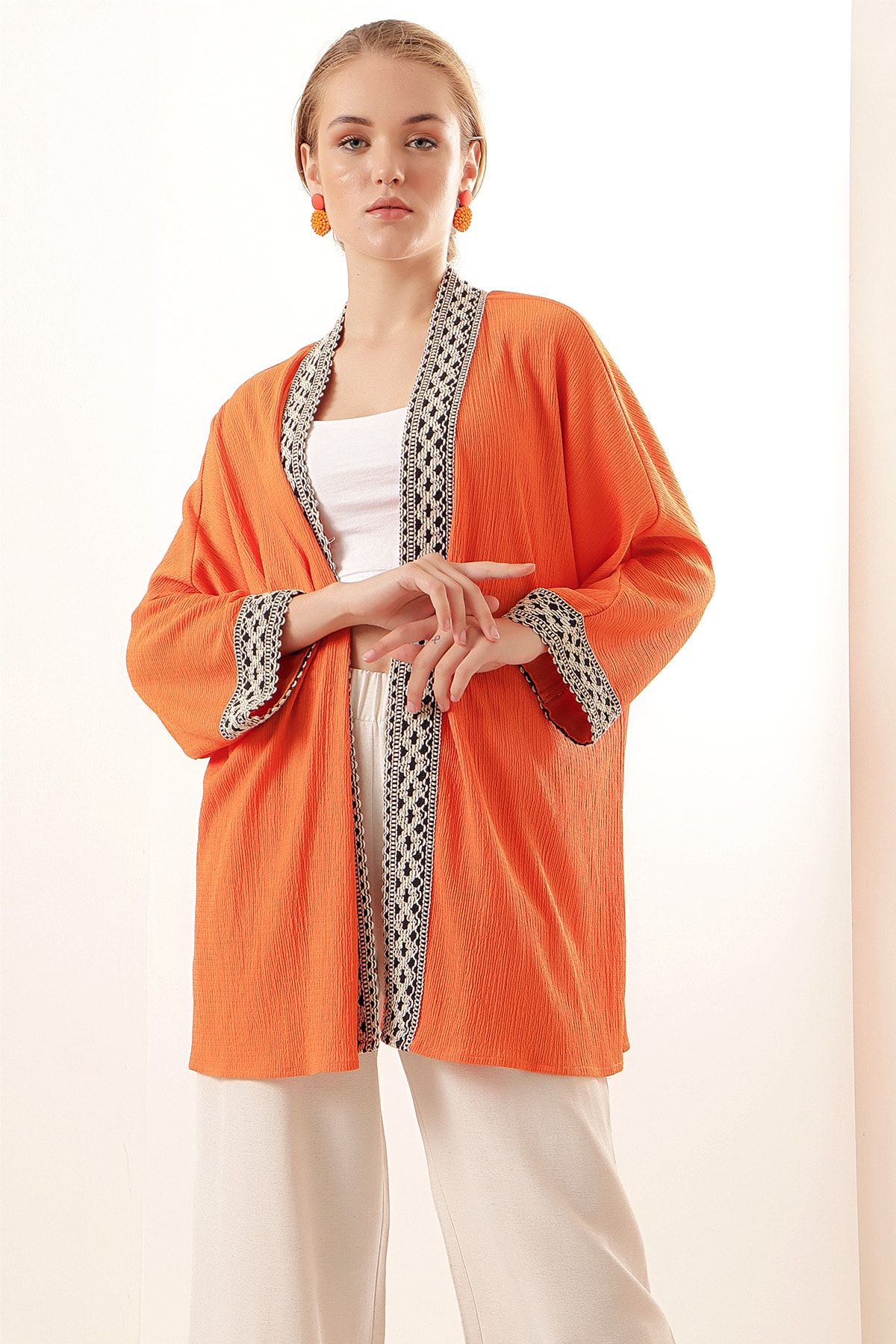 Bigdart 05866 Embroidered Knitted Kimono - Orange