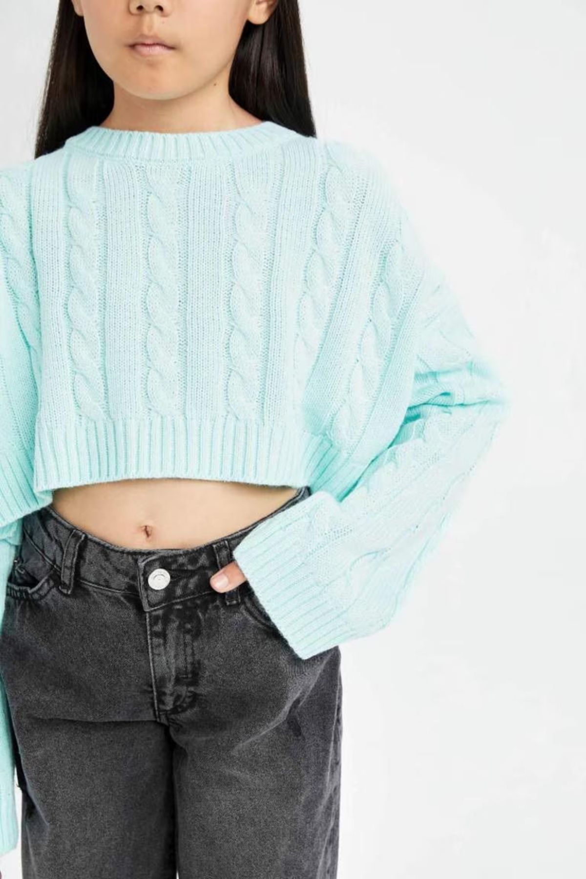 DEFACTO Girl Crop Crew Neck Hair Knitted Sweater