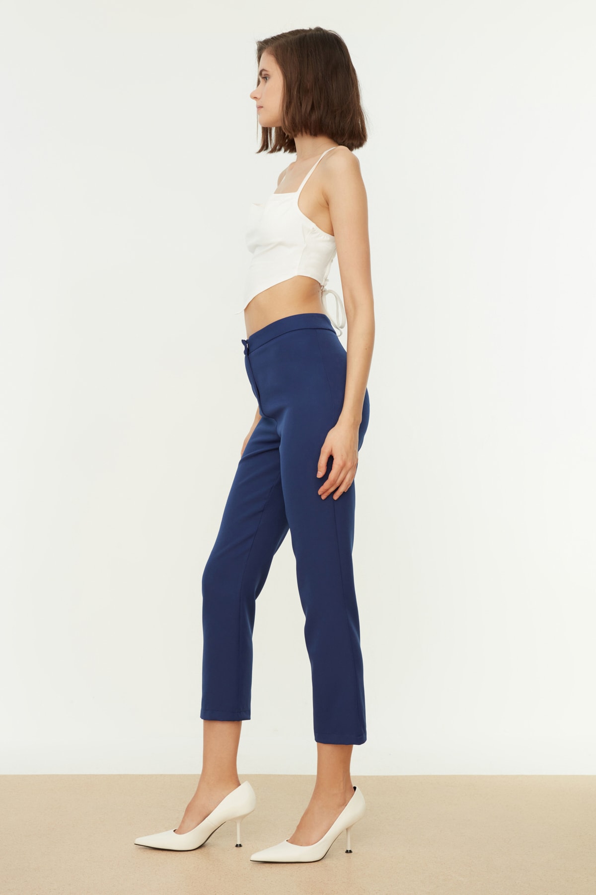 Pantaloni dama, Trendyol Cigarette