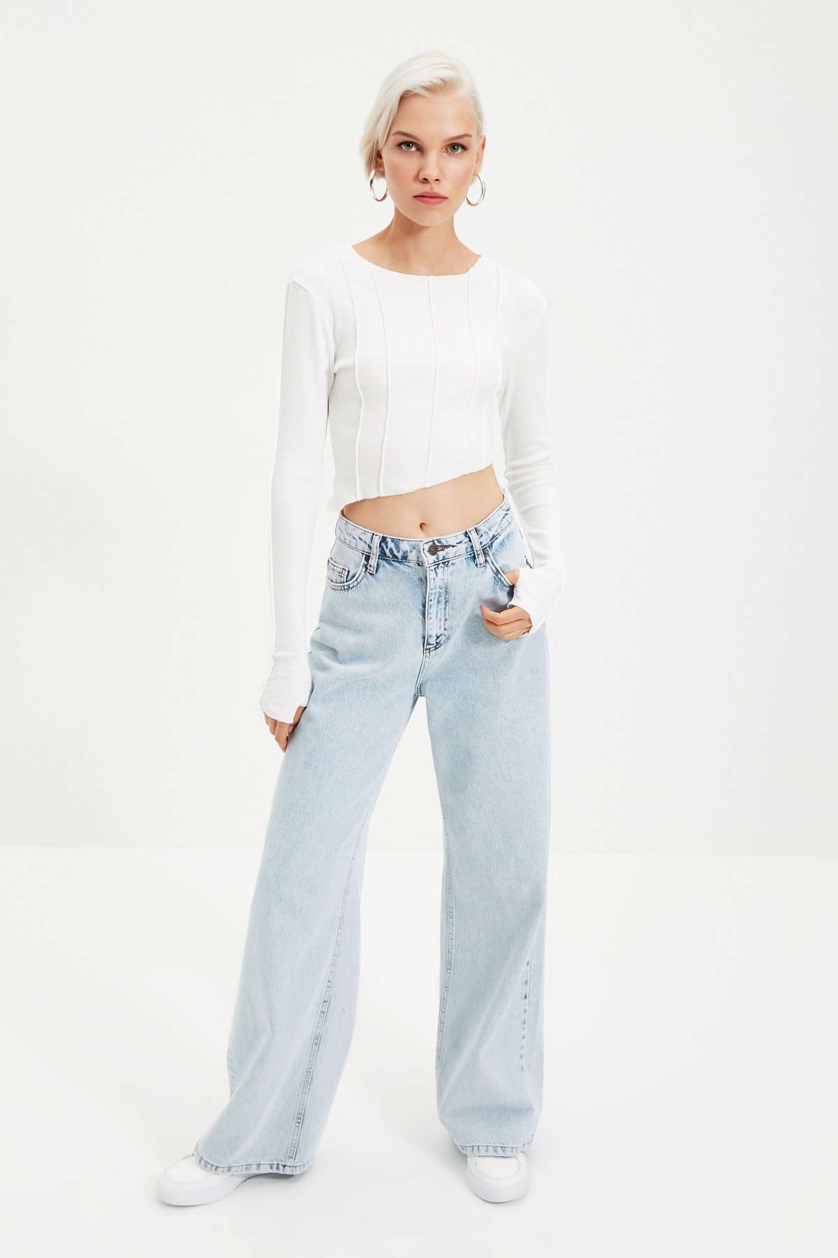 Trendyol Blouse - Ecru - Slim fit