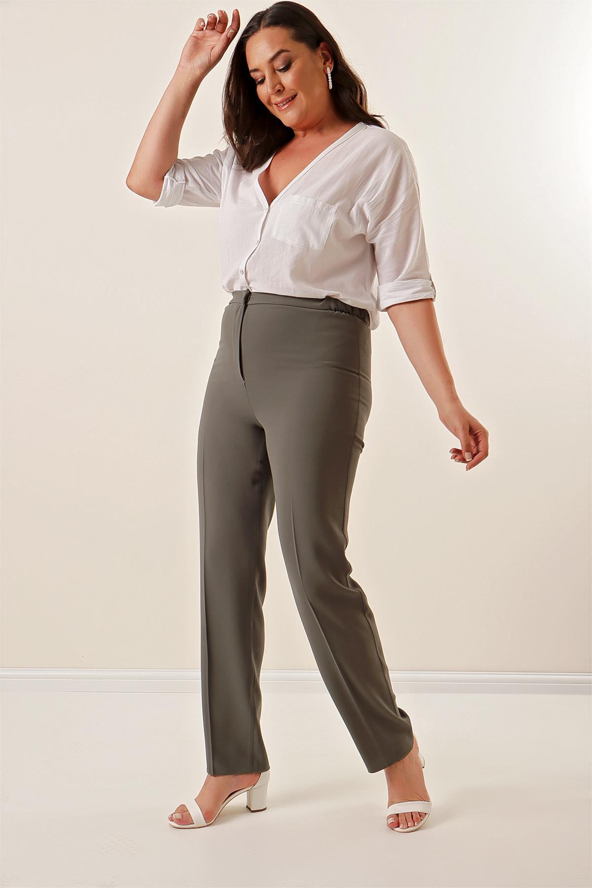Levně By Saygı Imported Crepe Wide Size Trousers with Elastic Sides.