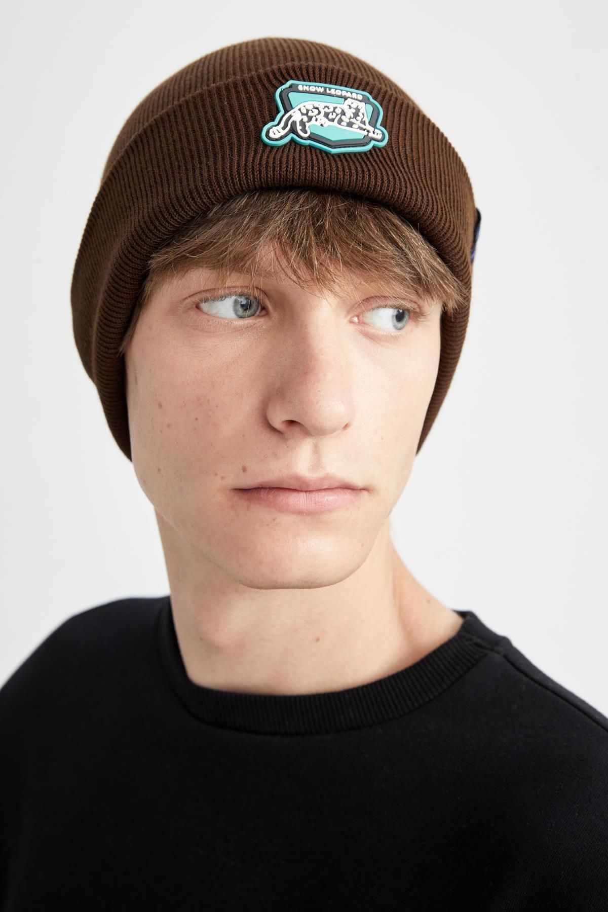 DEFACTO Men's Animal Planet Knitwear Beret